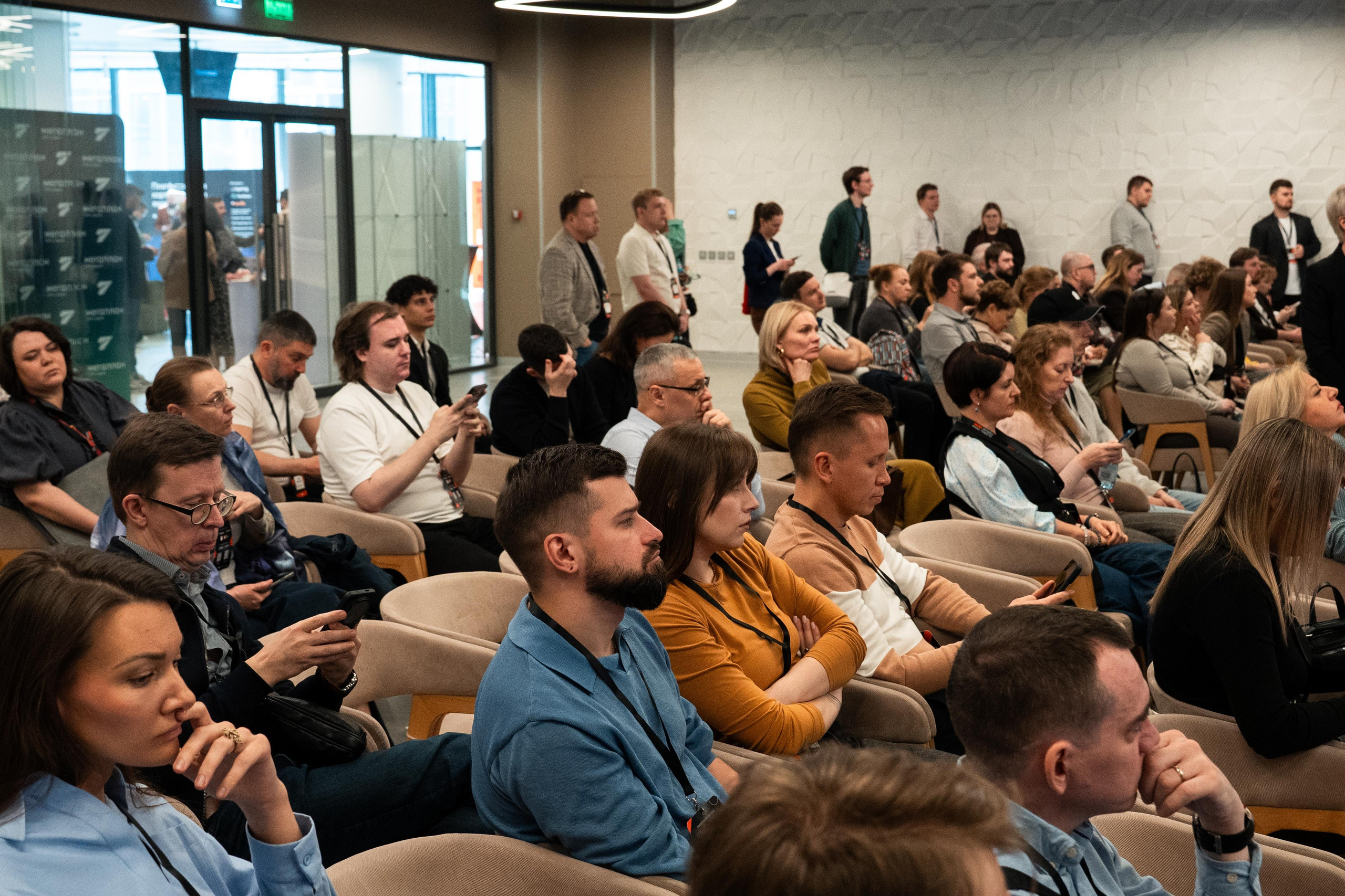 Global Tech Forum 27.03.2026. Коммерческий и художественный фотограф и видеограф в Москве Арсений Тургенев