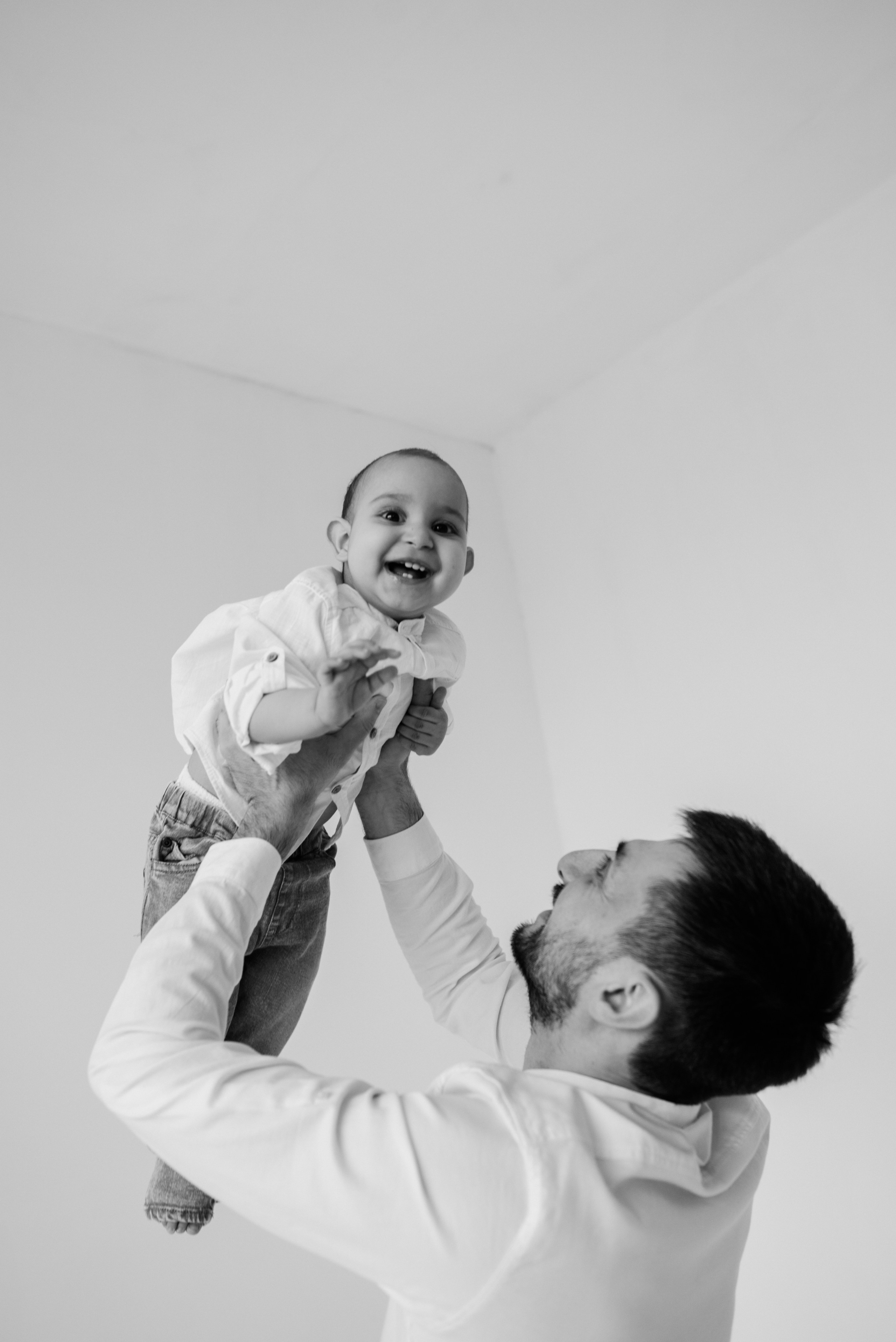 Мнацакан, Сюзанна, Рафаэль и Микаэль. Суханова Регина Фотограф Сергиев Посад