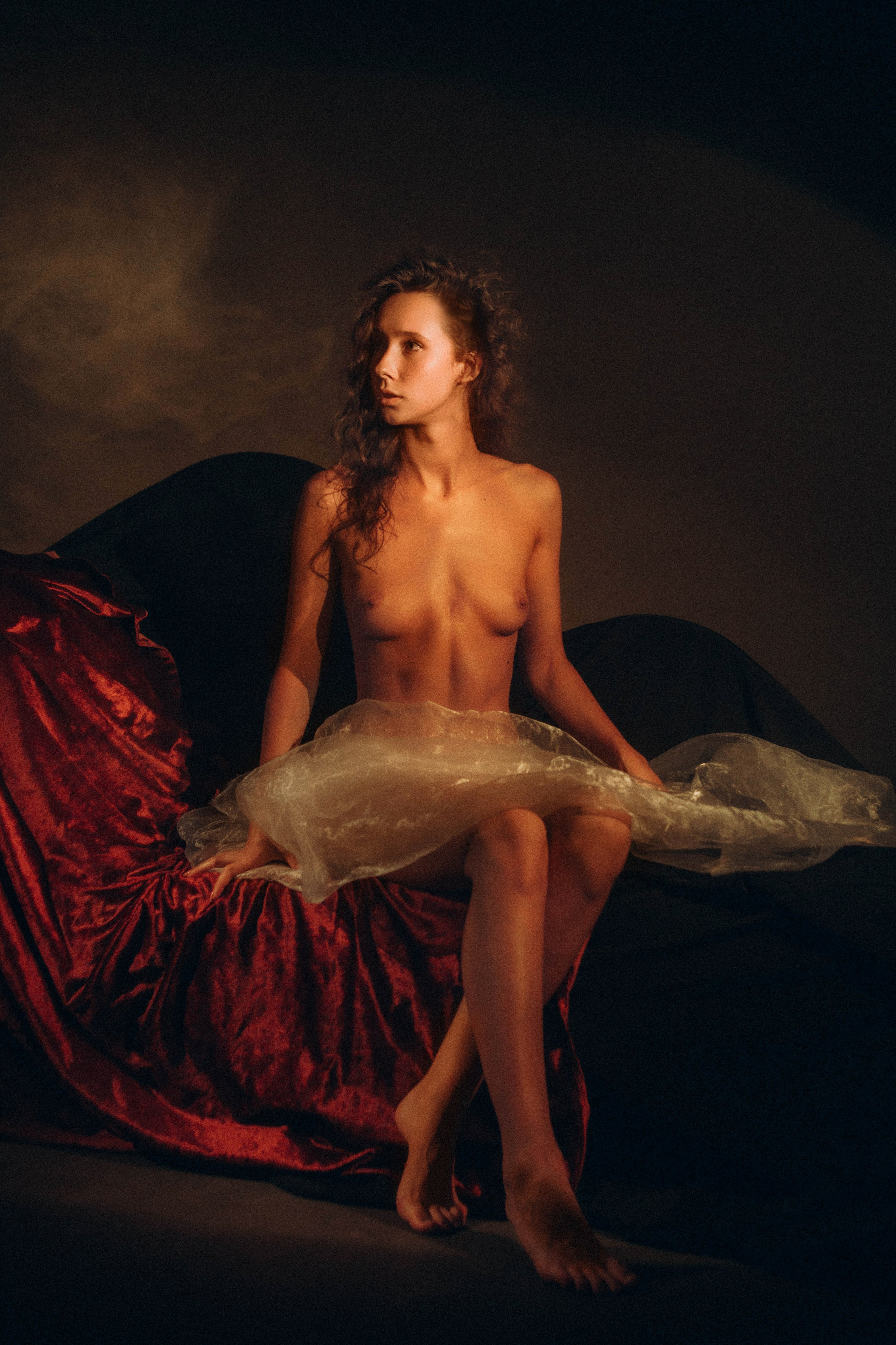 (18+) Обнажённая натура. Создадим шедевр? Виталина и её фотоискусство