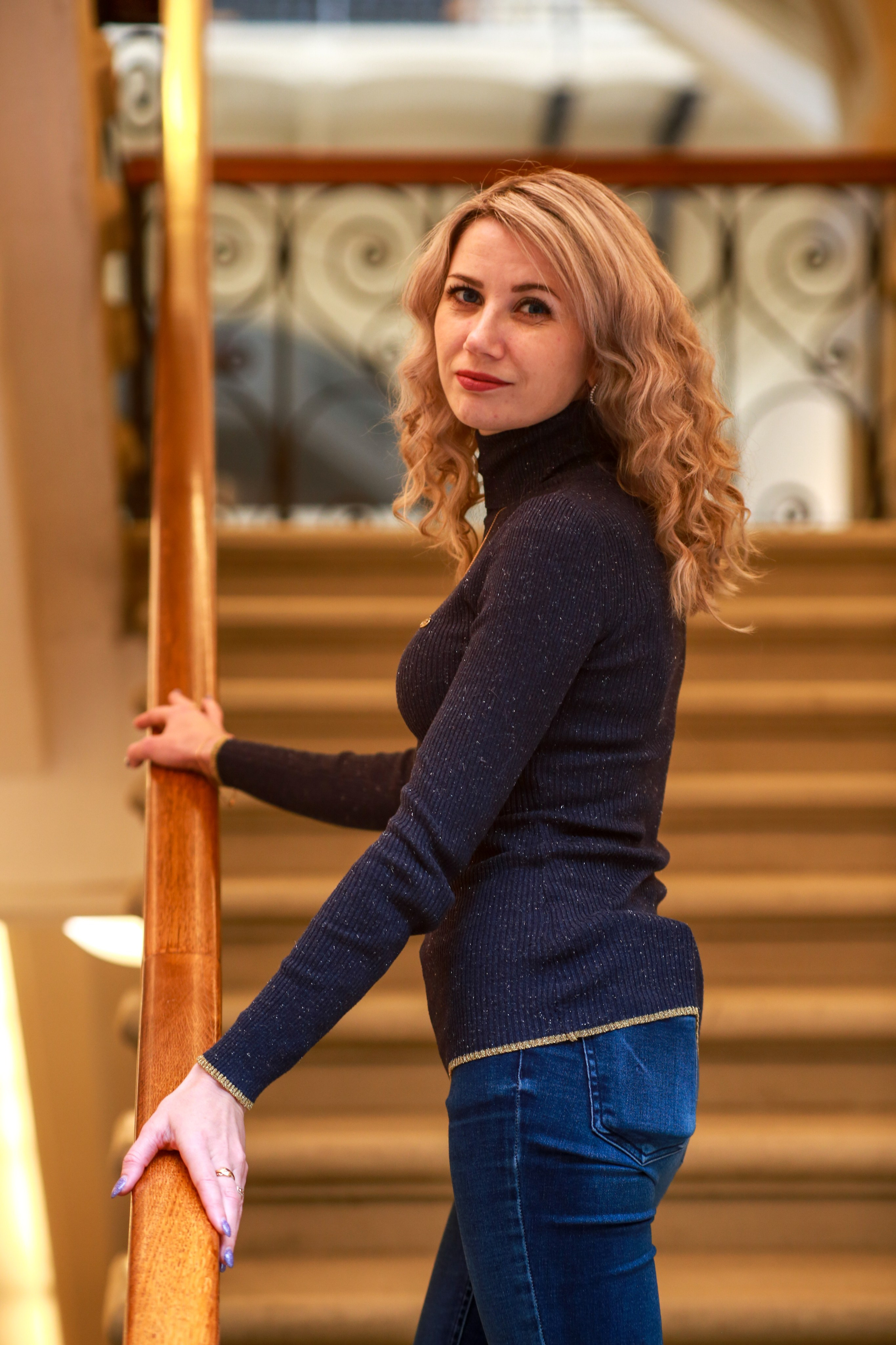 Виктория. Январская фотосессия в ГУМе. Репортажный, семейный, свадебный, портретный фотограф