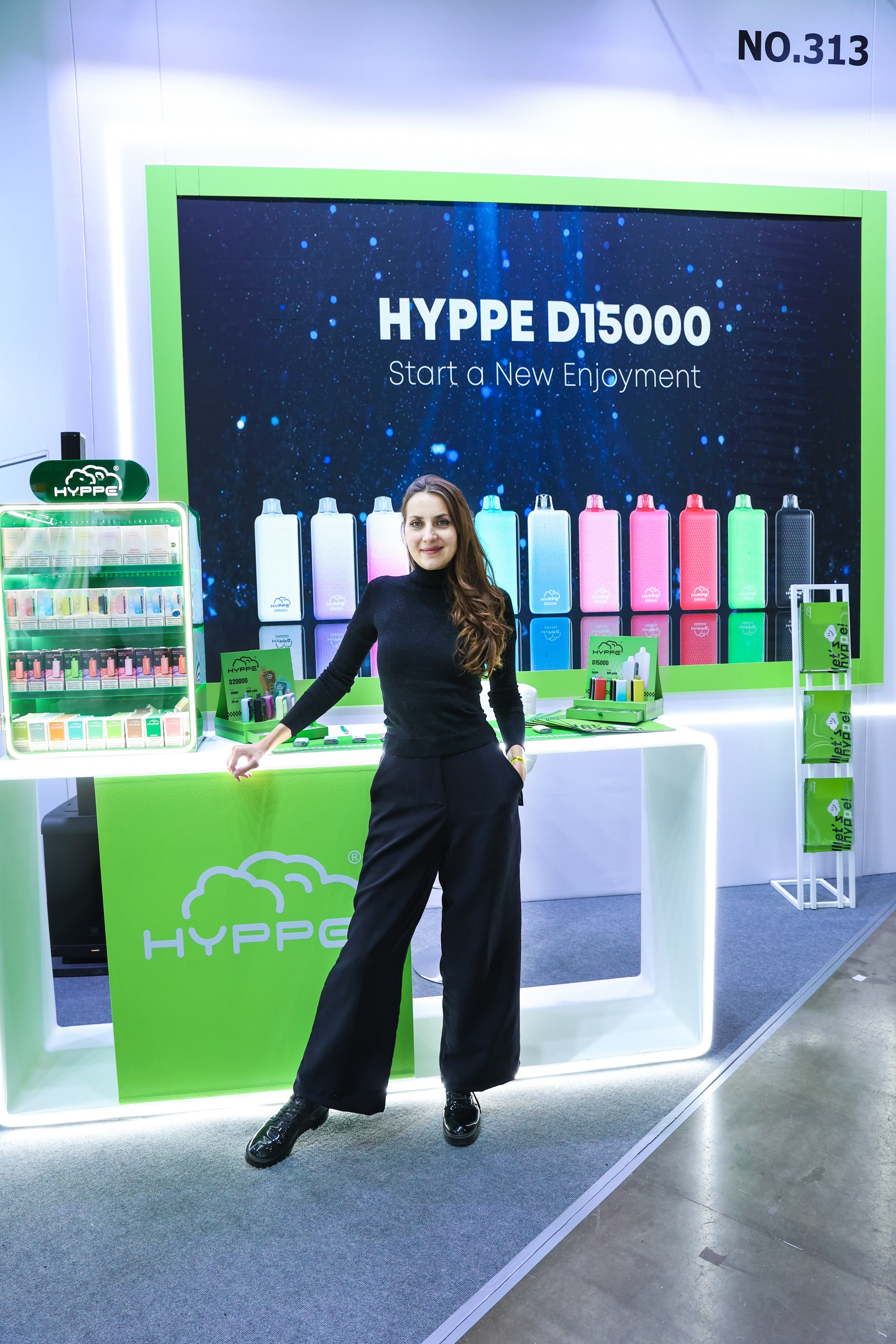 Стенд Hyppe на Vape Club Show. Фотограф Дарья Попова