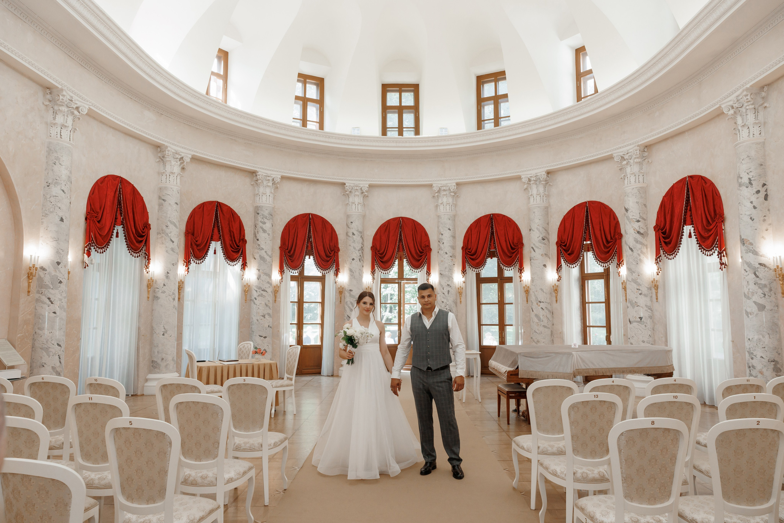 ЗАГС Бутово и Остафьево. Свадебный и репортажный фотограф (Москва, Королев и другие)