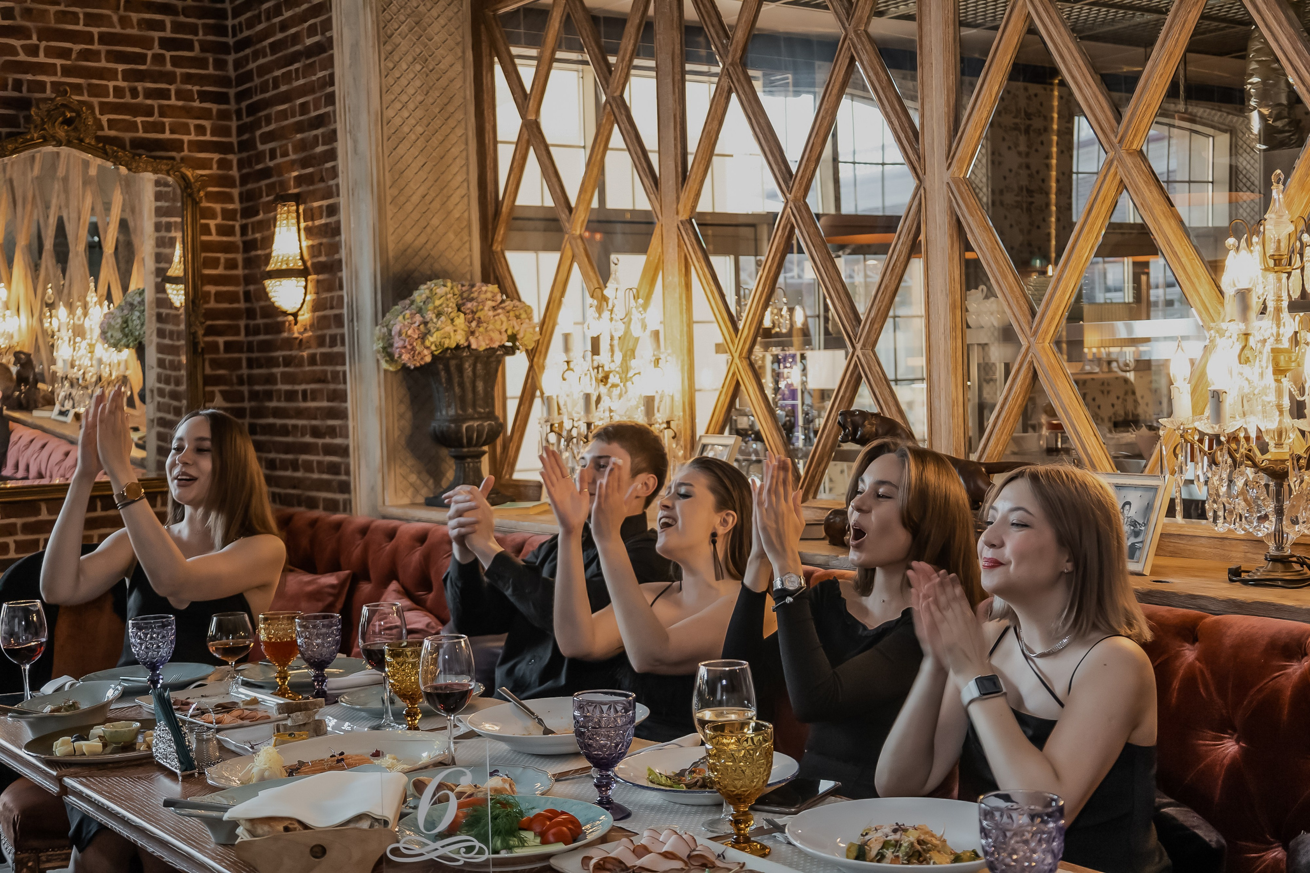 Mikhail & Elizabeth. Фотограф свадебный, репортажный, индивидуальный, фото для маркетплейсов, брендов, автосалонов