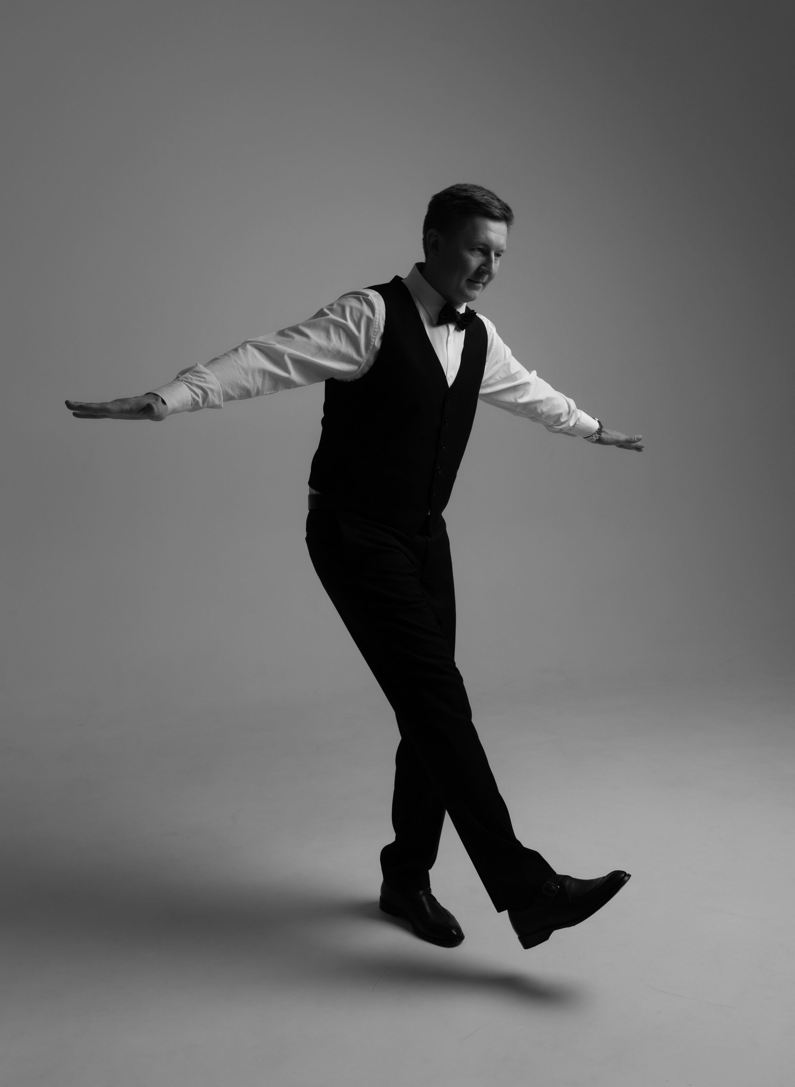 Сергей Чернаков. Фотограф свадебный, репортажный, индивидуальный, фото для маркетплейсов, брендов, автосалонов