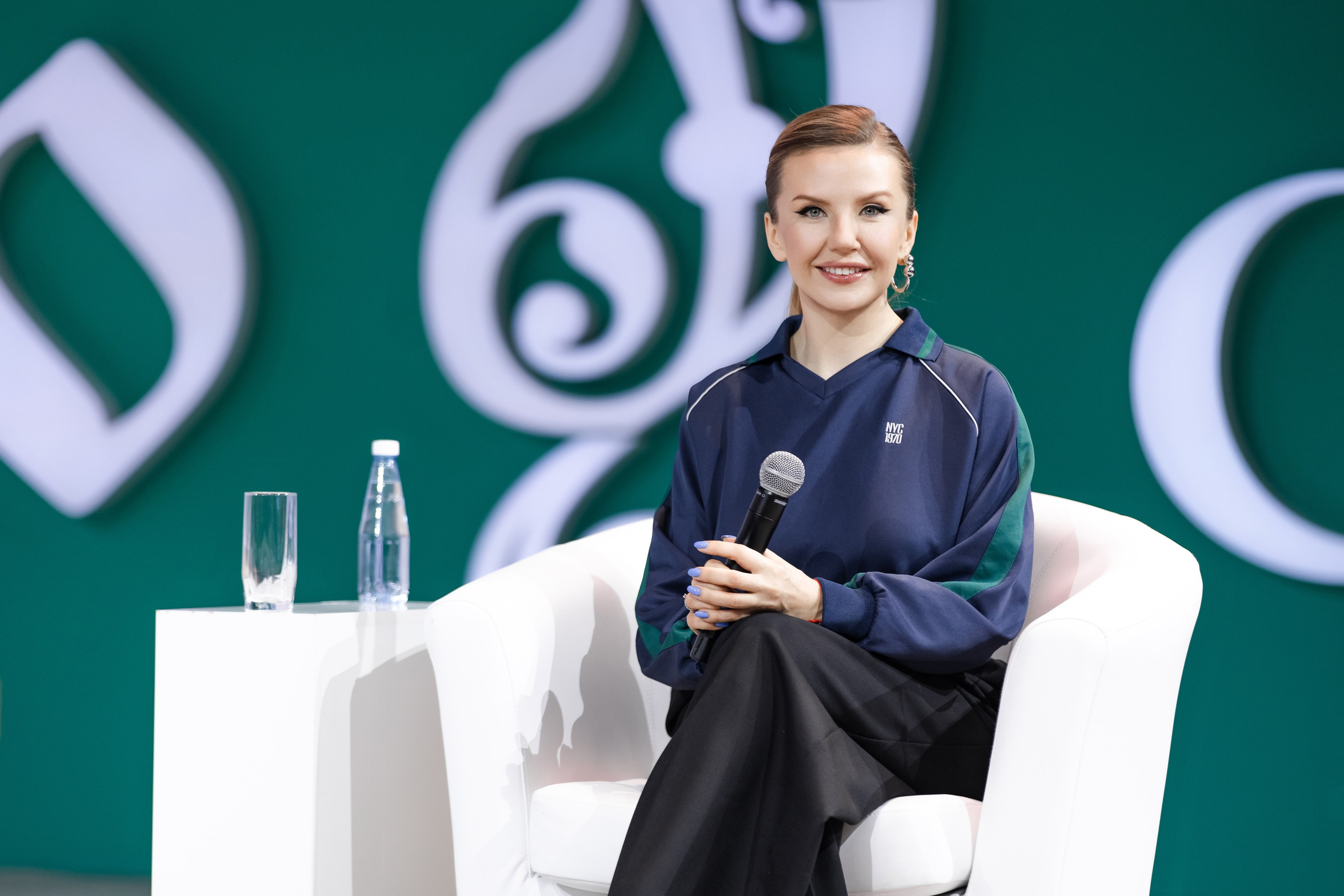 Выставка Россия: наша культура. Свадебный репортажный фотограф в Москве