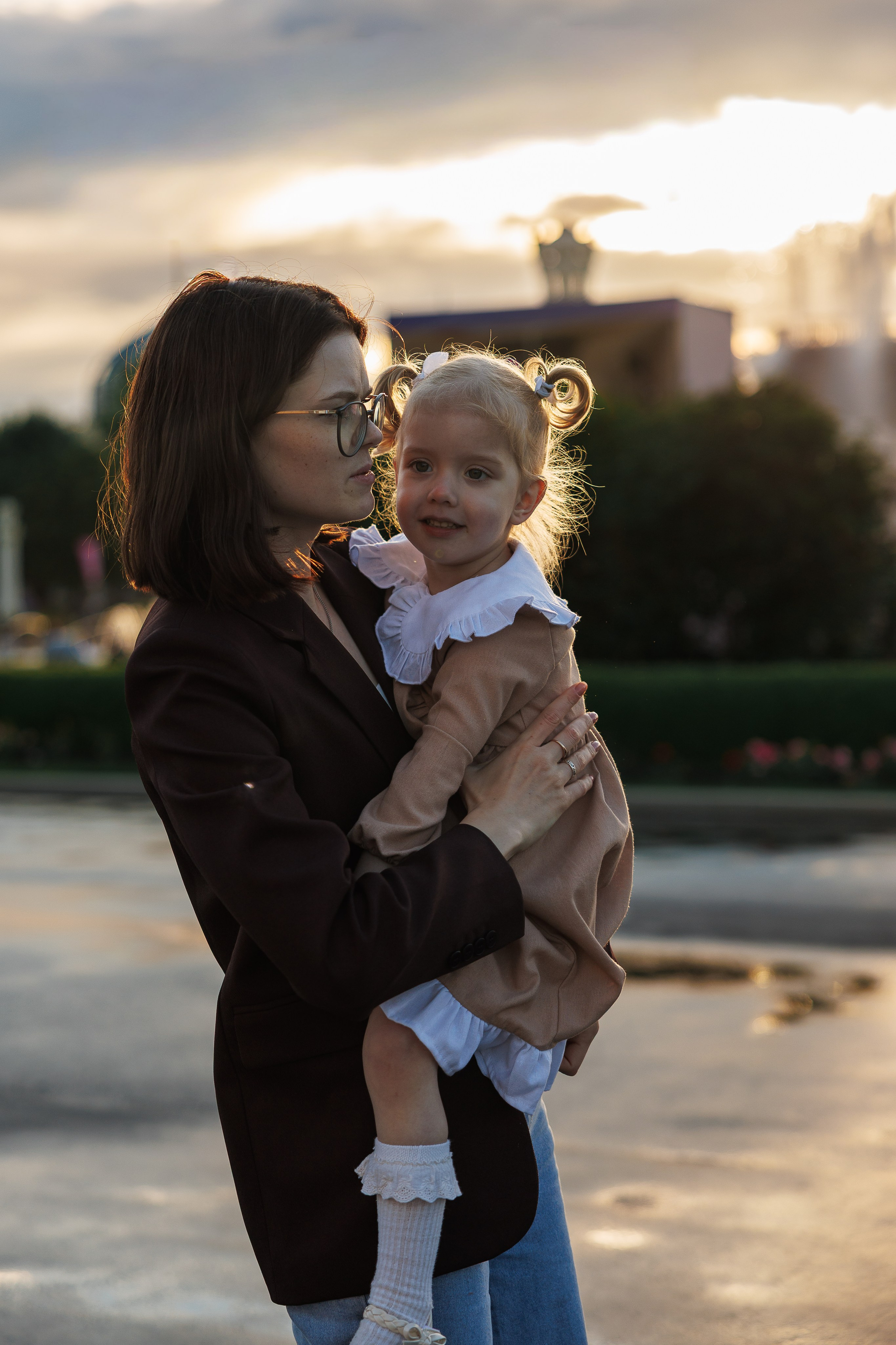 Семейная прогулка на ВДНХ. Свадебный и семейный фотограф в Москве Красинская Мария