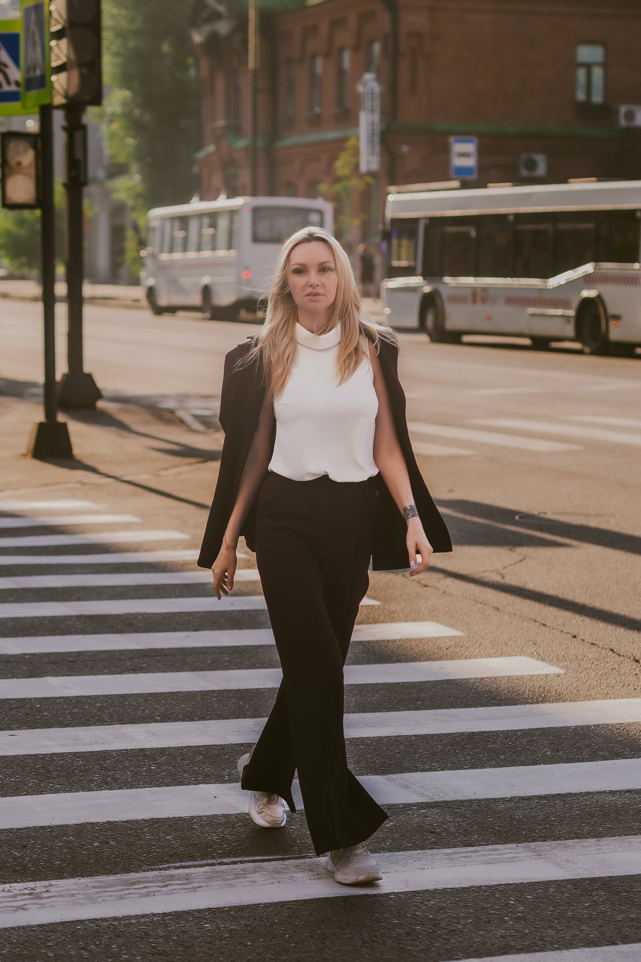 Ольга. Городская прогулка. Фотограф Регина Крикунова г. Красноярск