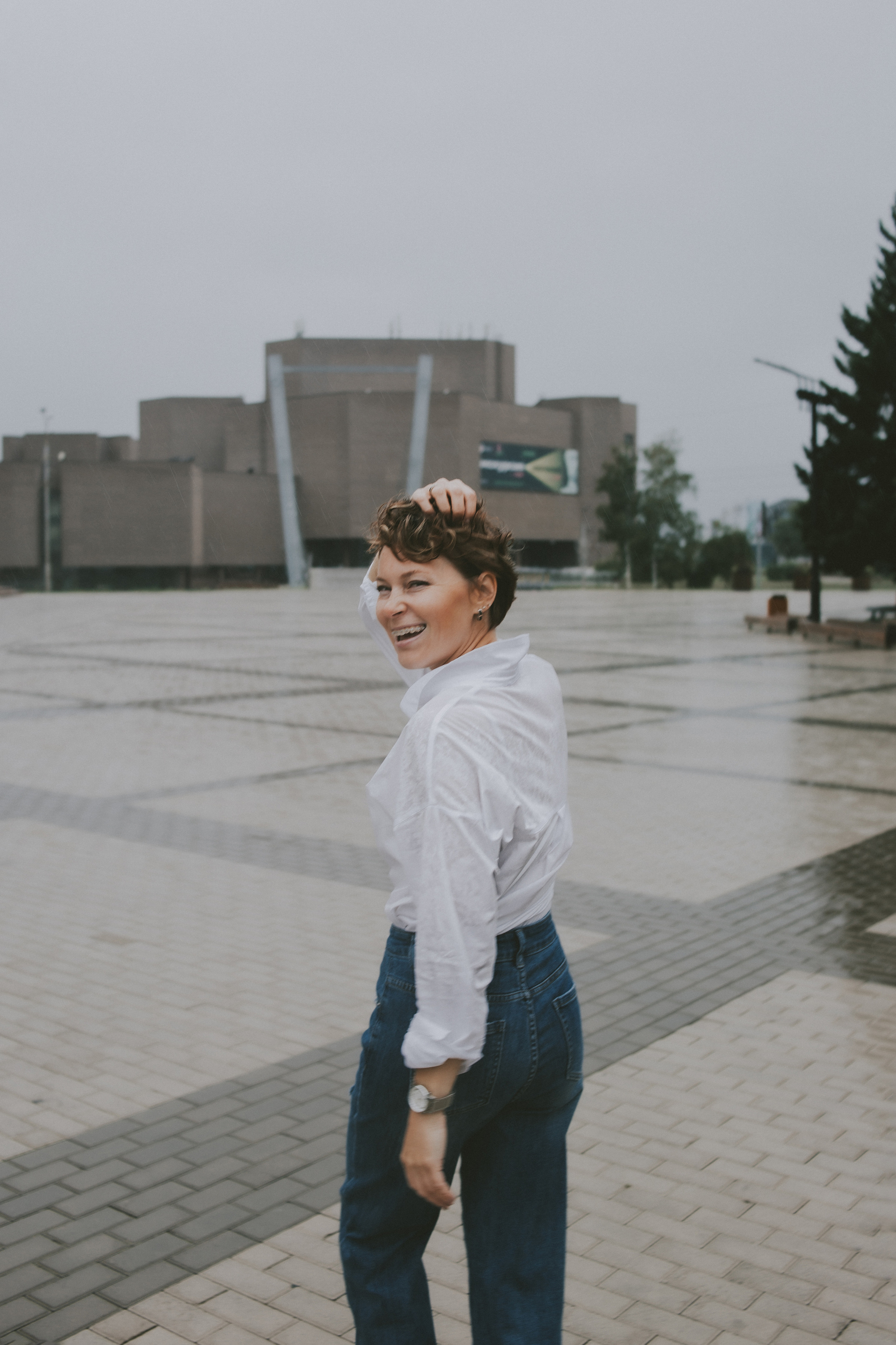 Татьяна. Дождь. Фотограф Регина Крикунова г. Красноярск