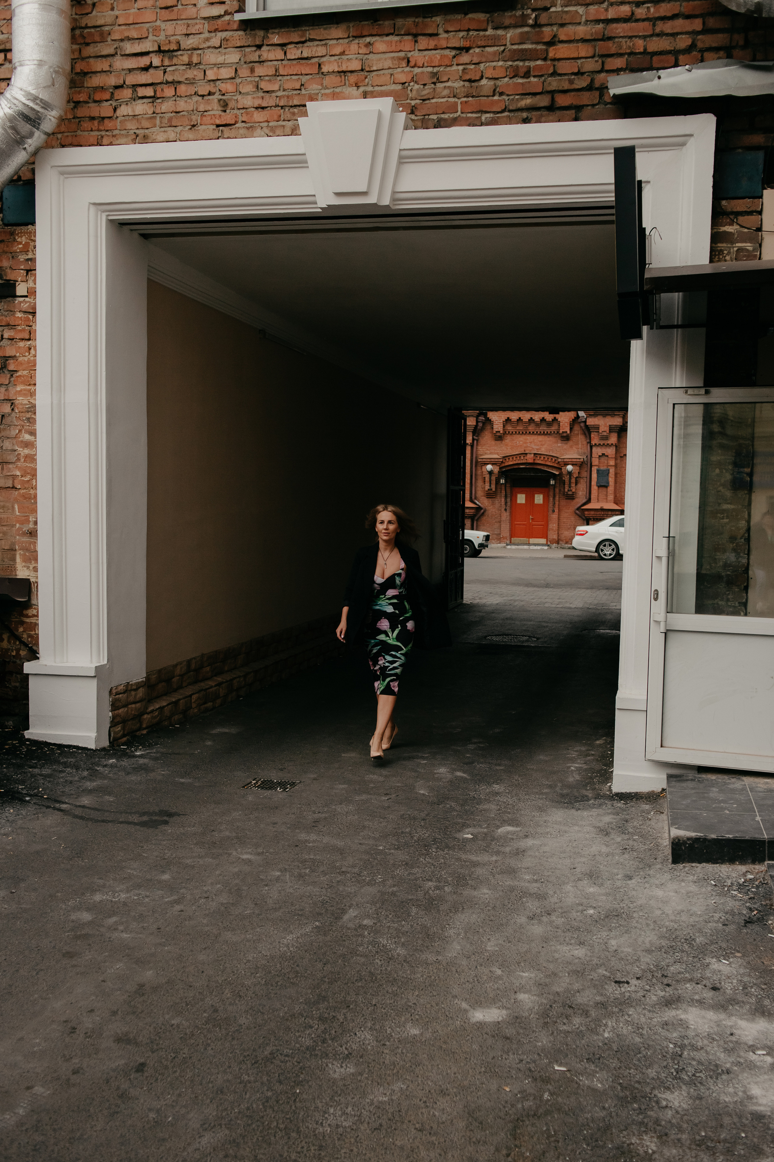 Татьяна. Прогулка по городу. Фотограф Регина Крикунова г. Красноярск