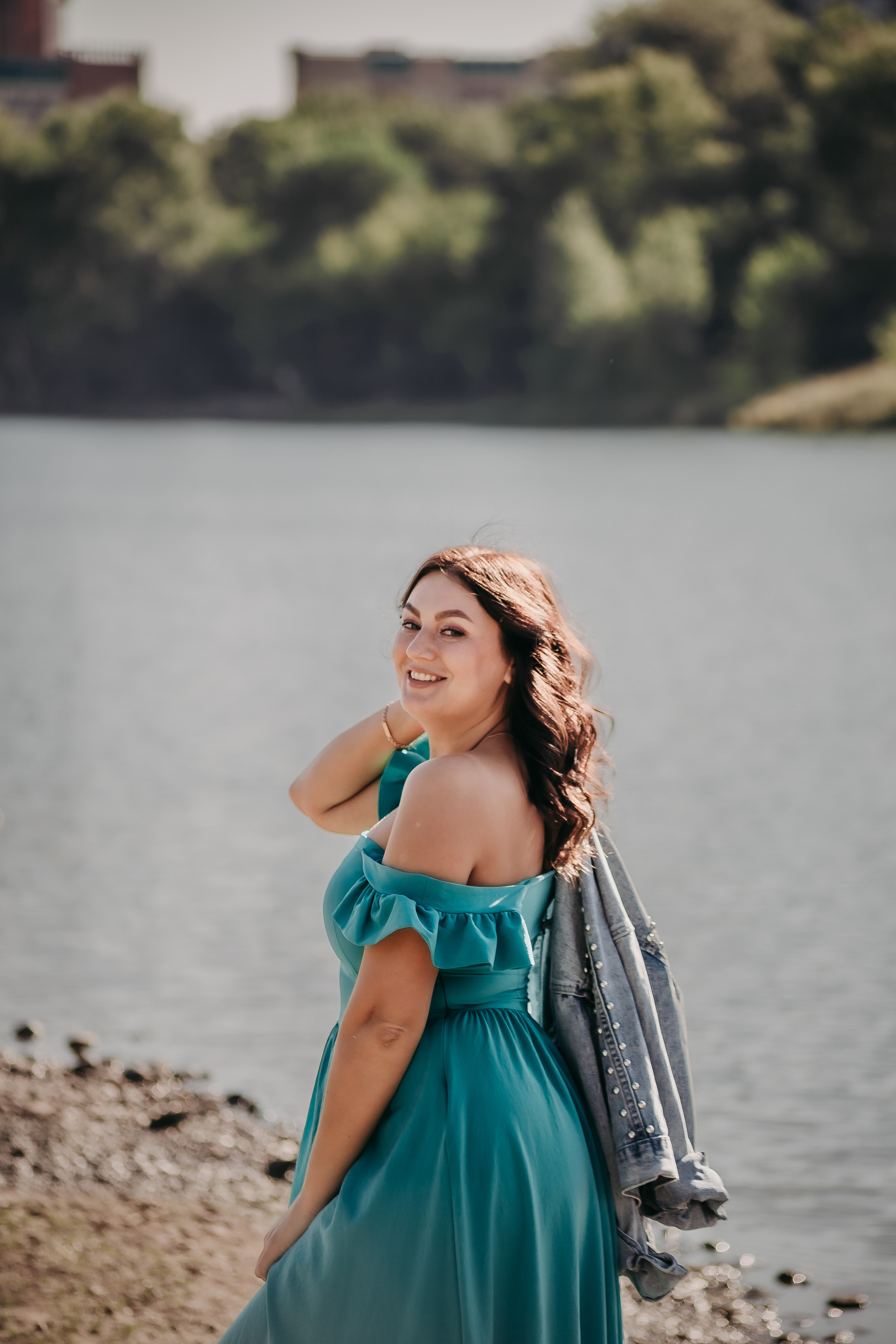 Алёна. Прогулка у маяка. Фотограф Регина Крикунова г. Красноярск