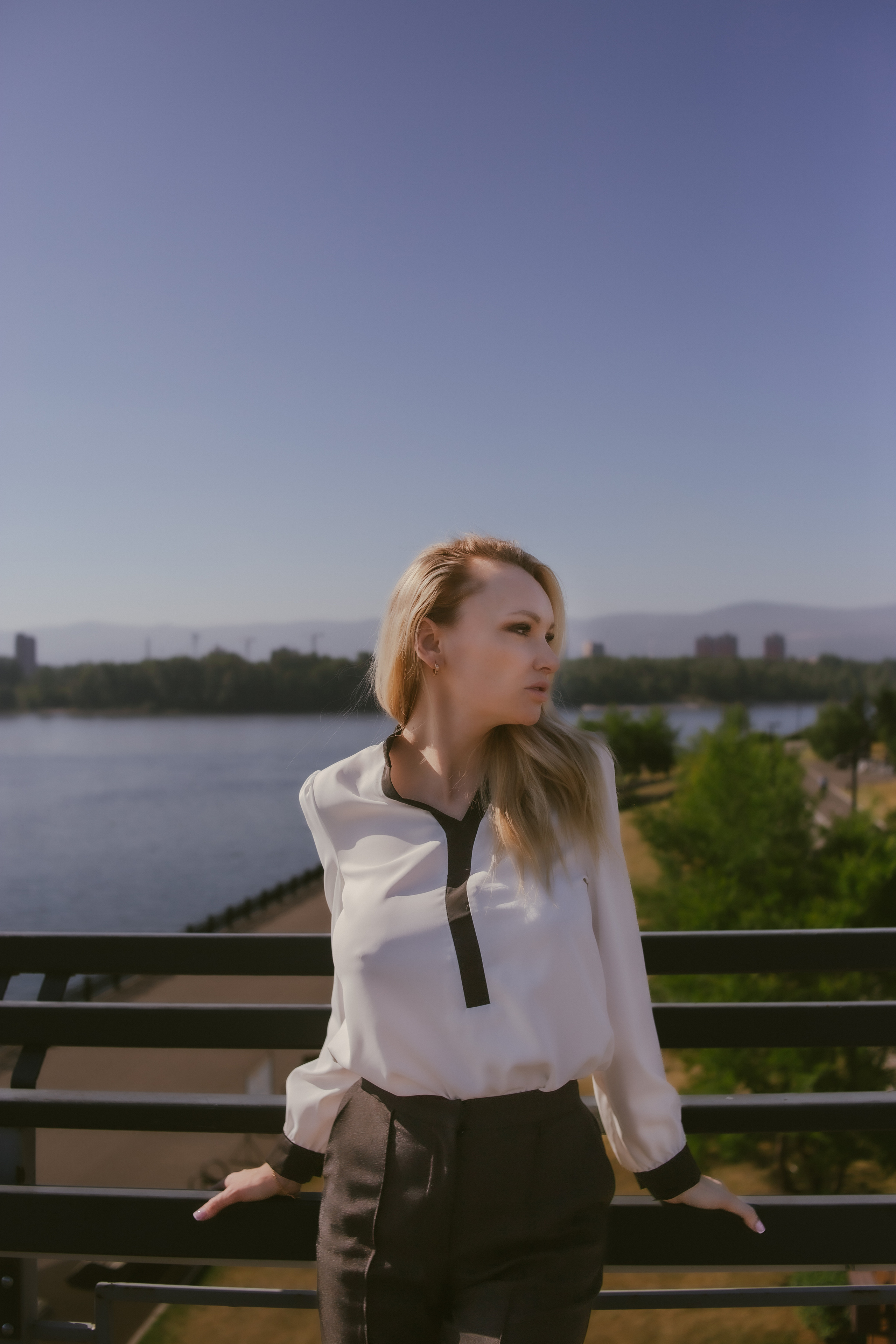 Ольга. Городская прогулка. Фотограф Регина Крикунова г. Красноярск