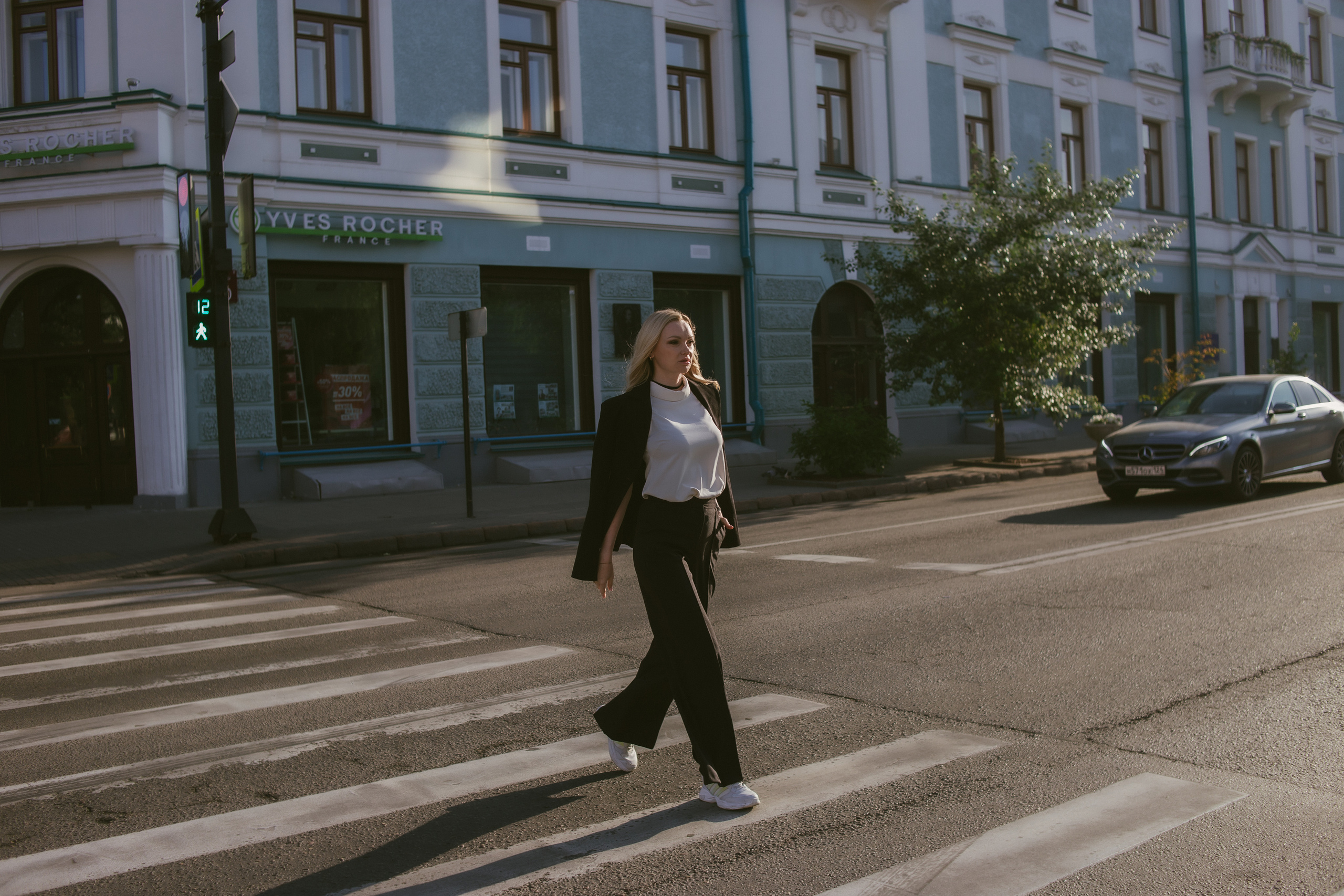 Ольга. Городская прогулка. Фотограф Регина Крикунова г. Красноярск