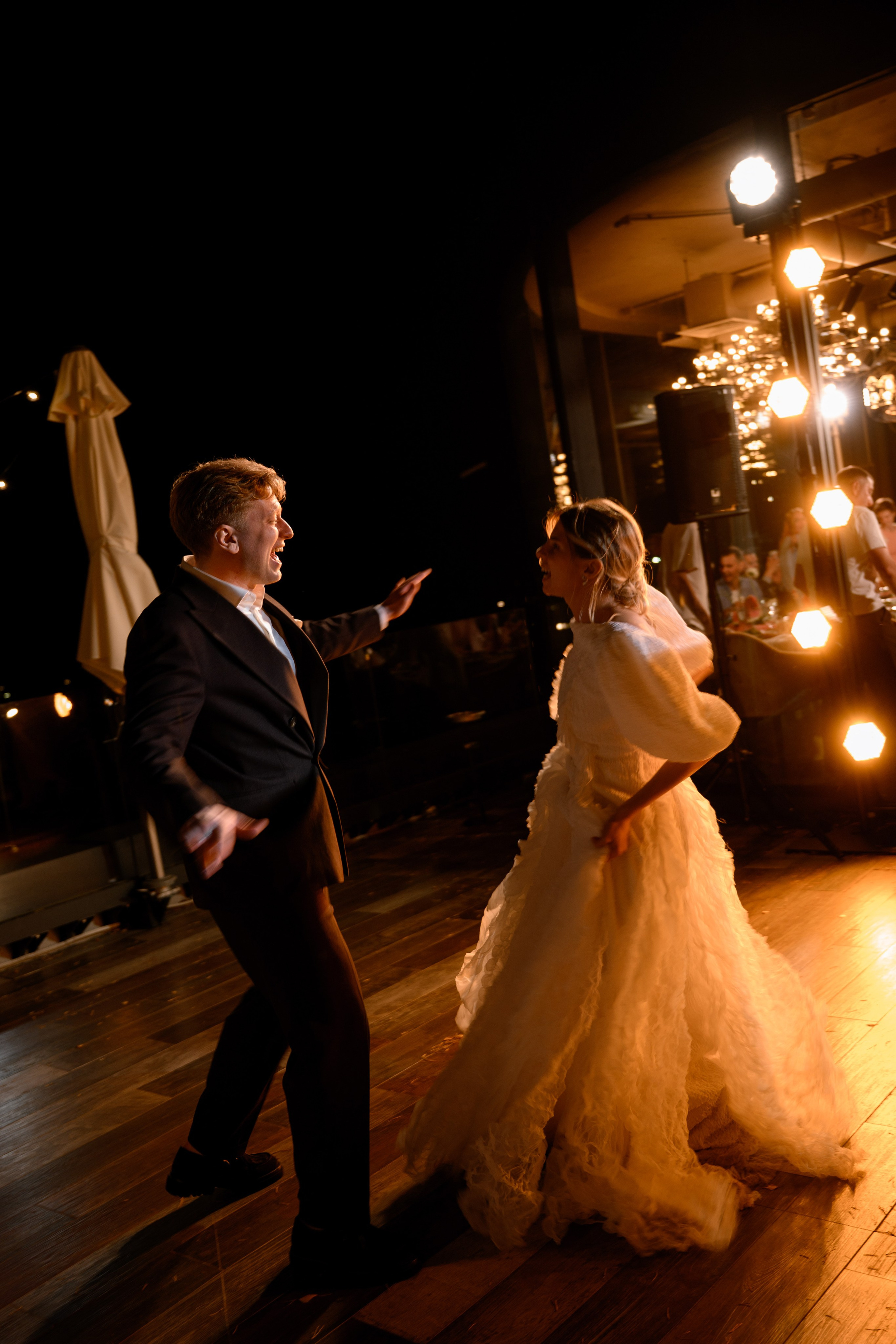 На берегу залива. Свадебный фотограф в Санкт-Петербурге, Москве, СПб Сергей Поддубный