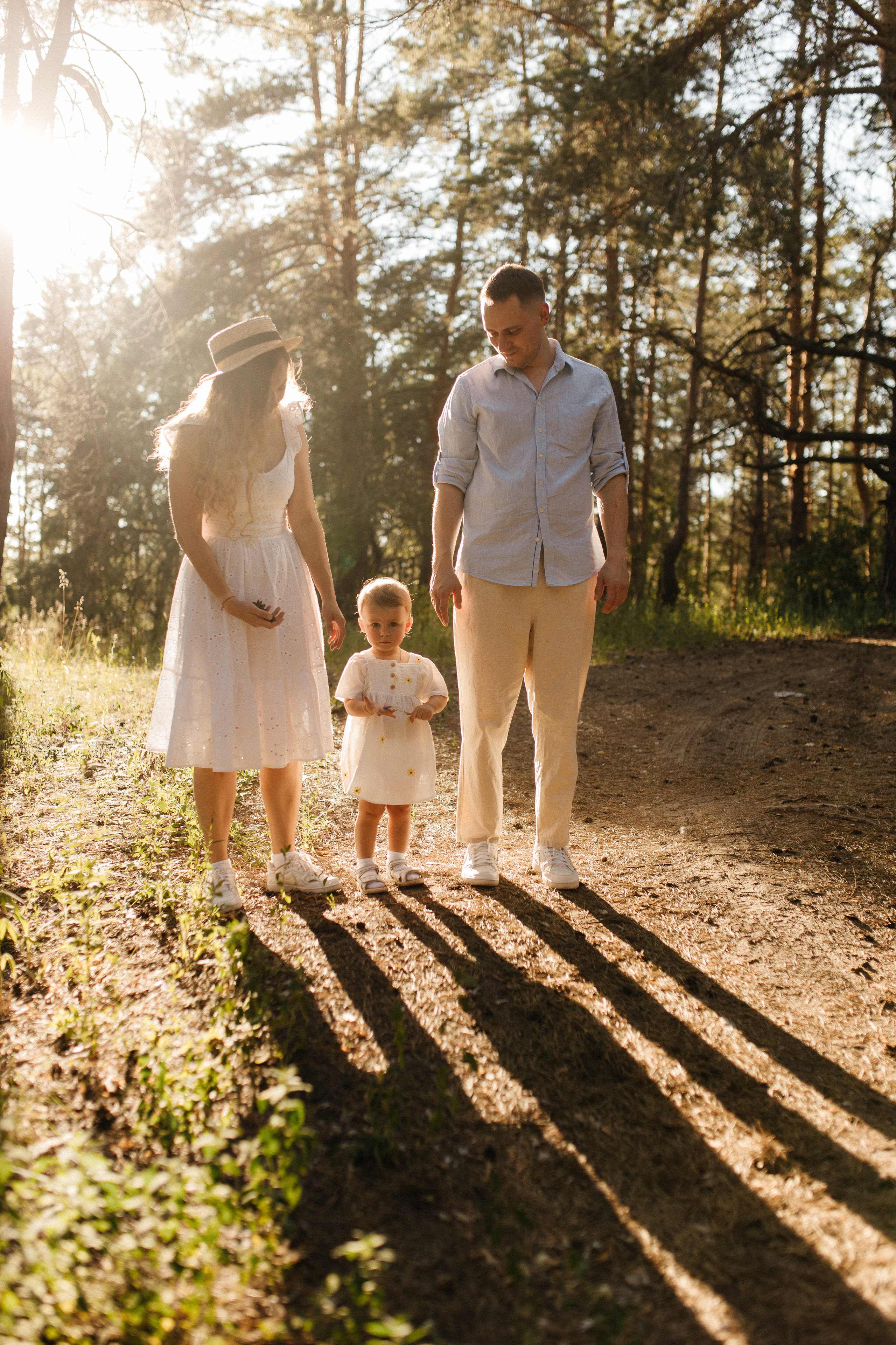 Семейная фотосессия в поле. Семейный фотограф в Самаре Елена Ефимова