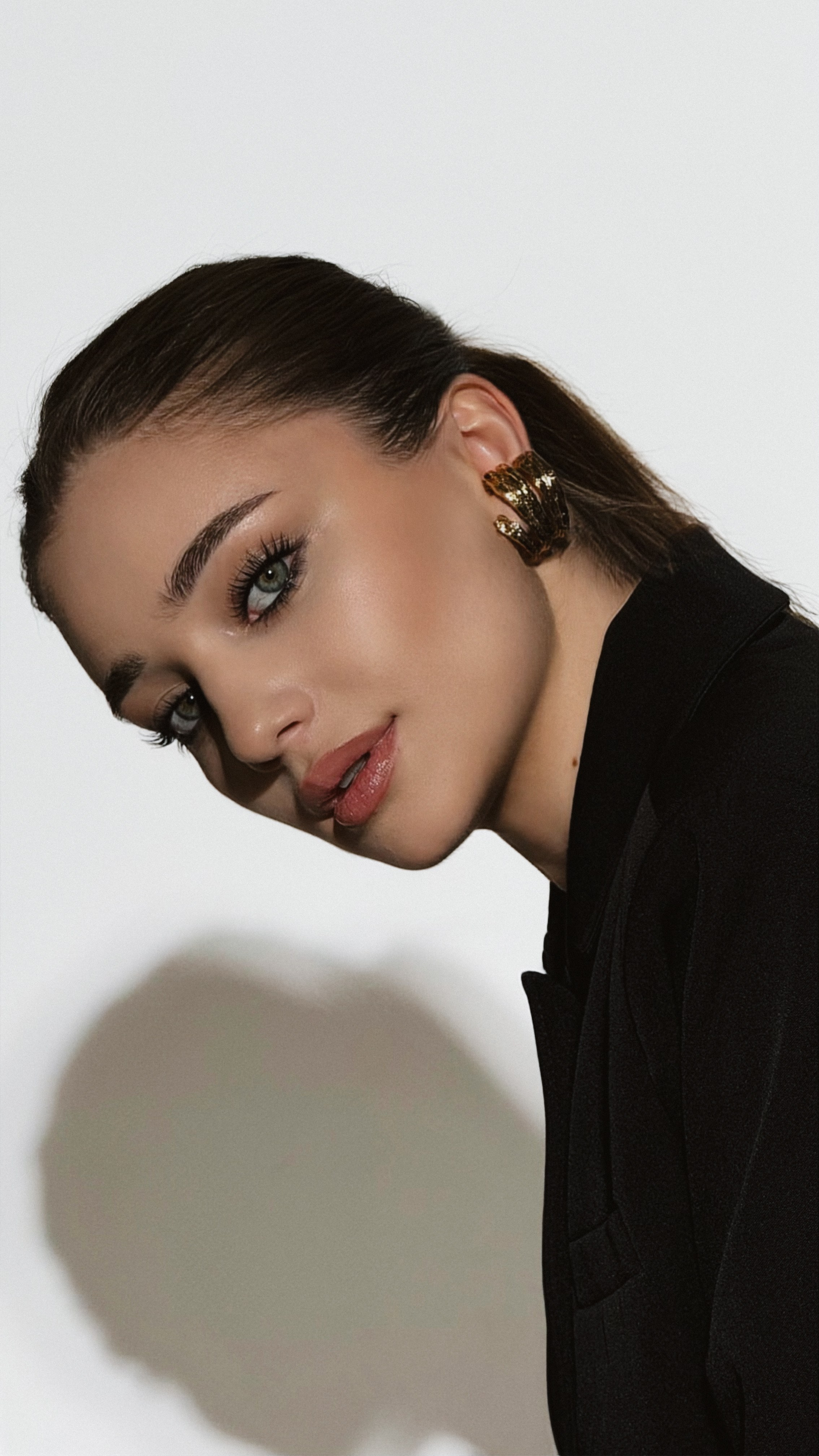 Оля. Главная