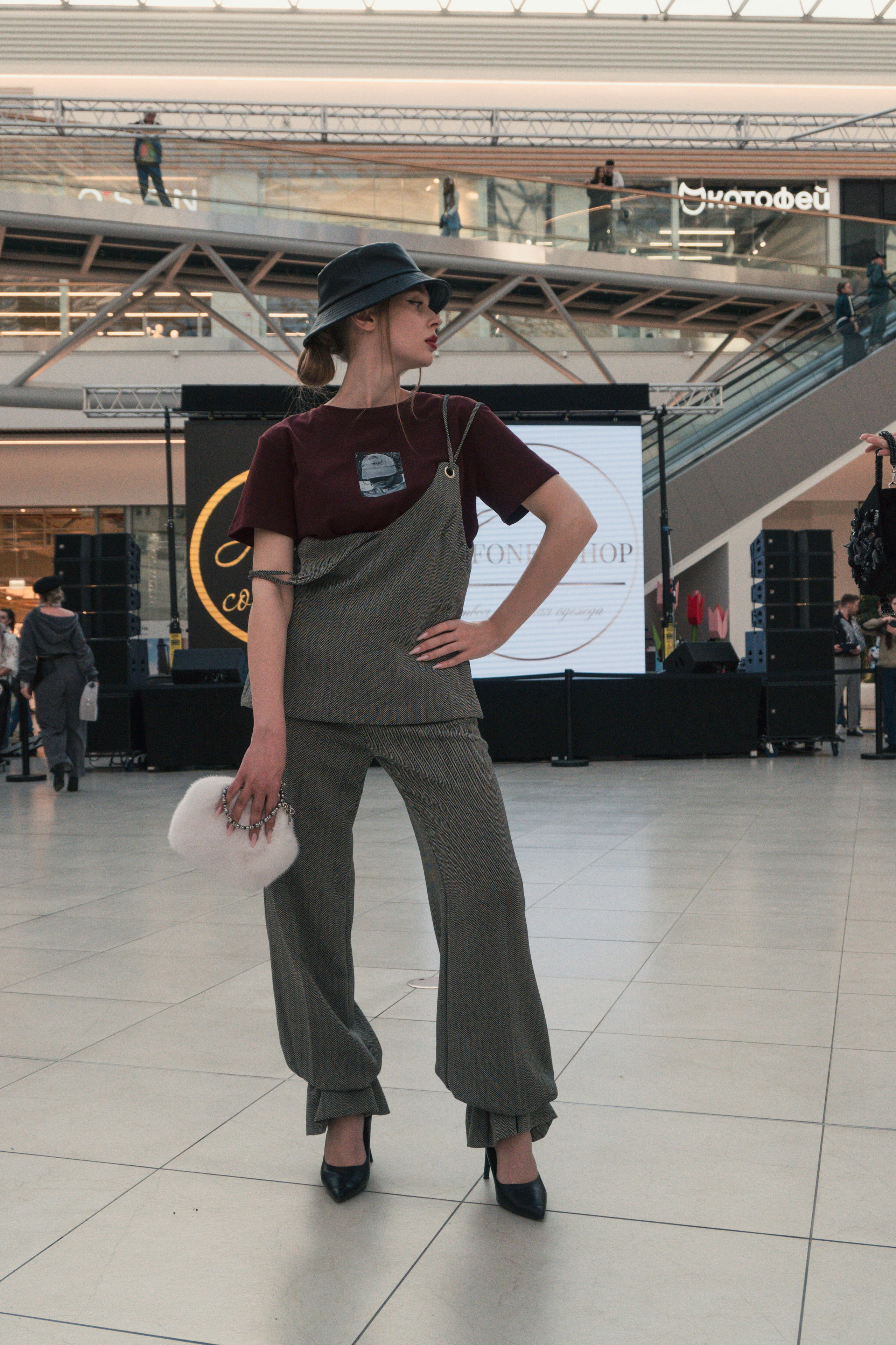 Показы мод. Репортажный и портретный фотограф в Екатеринбурге Luara Lou