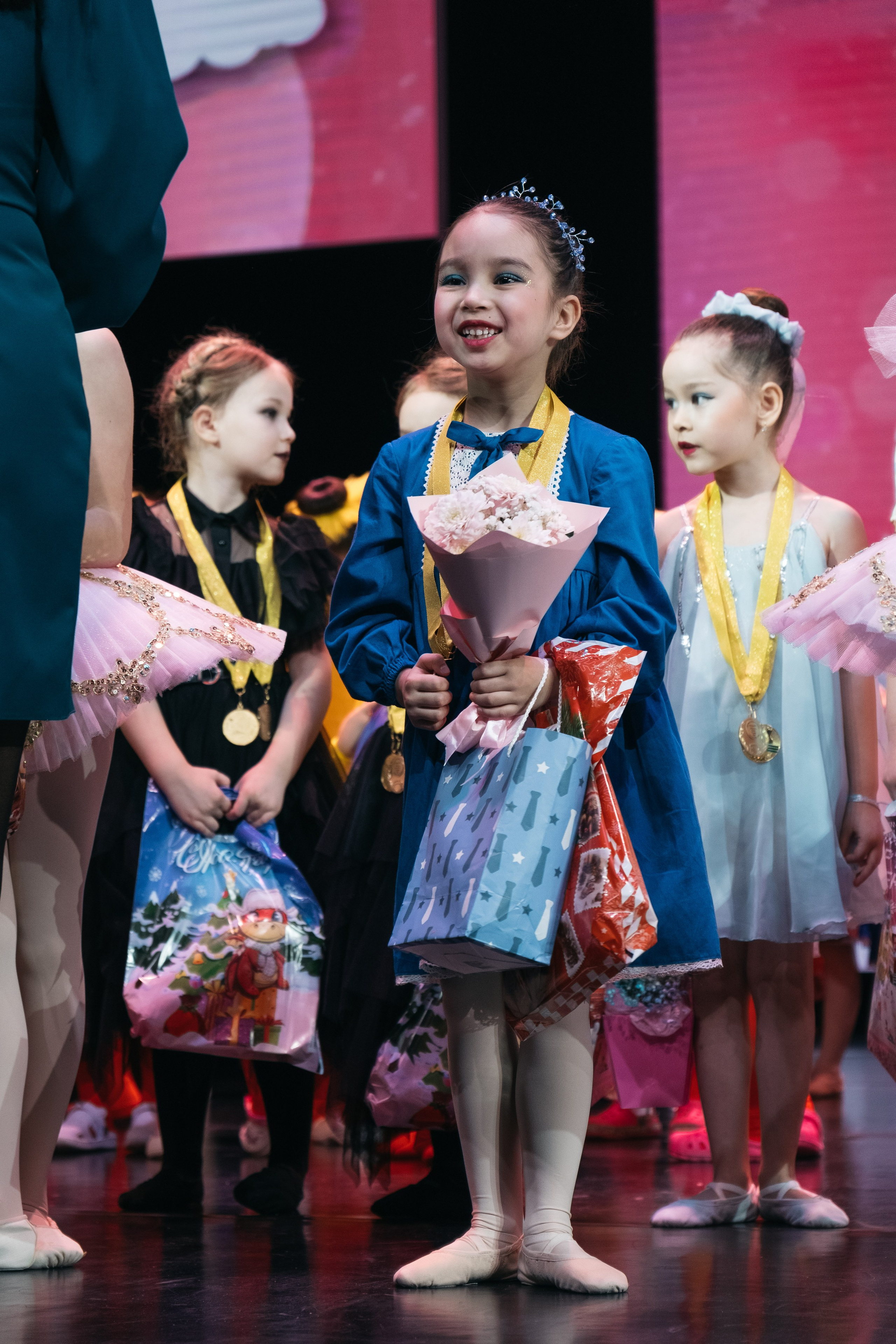 СурГУ 23.12.23. Репортажный и свадебный фотограф в Сургуте