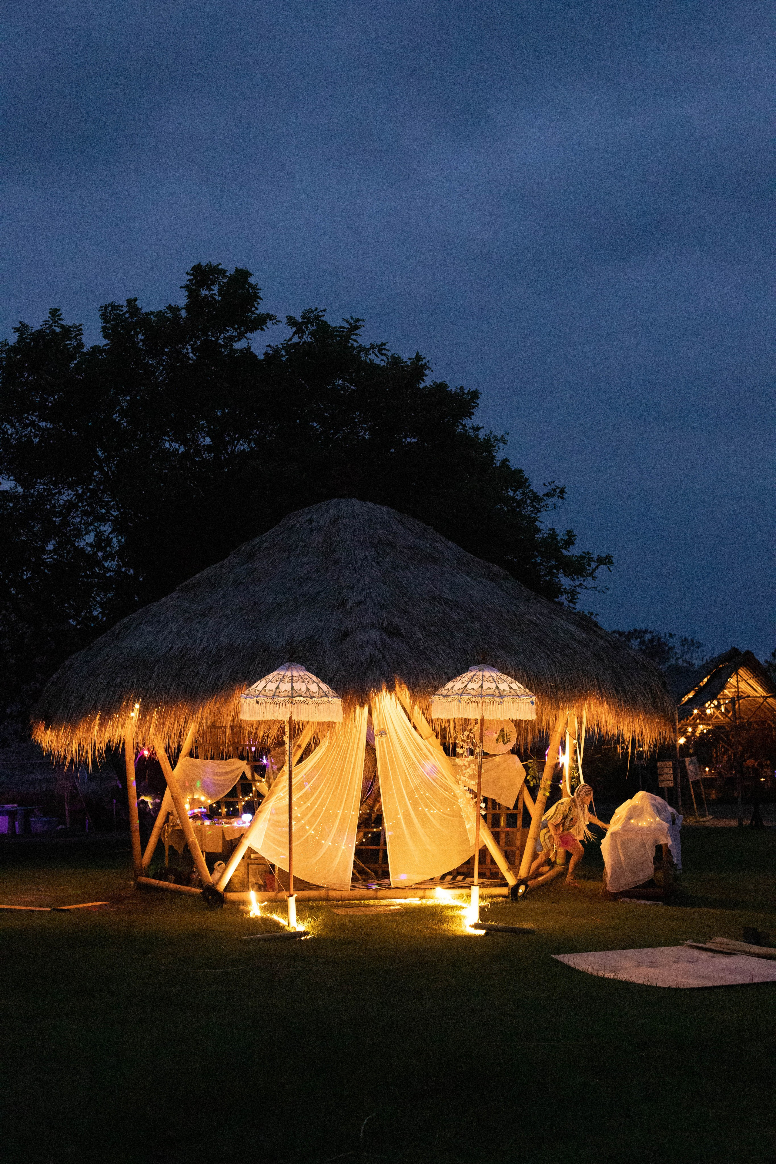 BALI BURNING MAN. LAMPU FESTIVAL