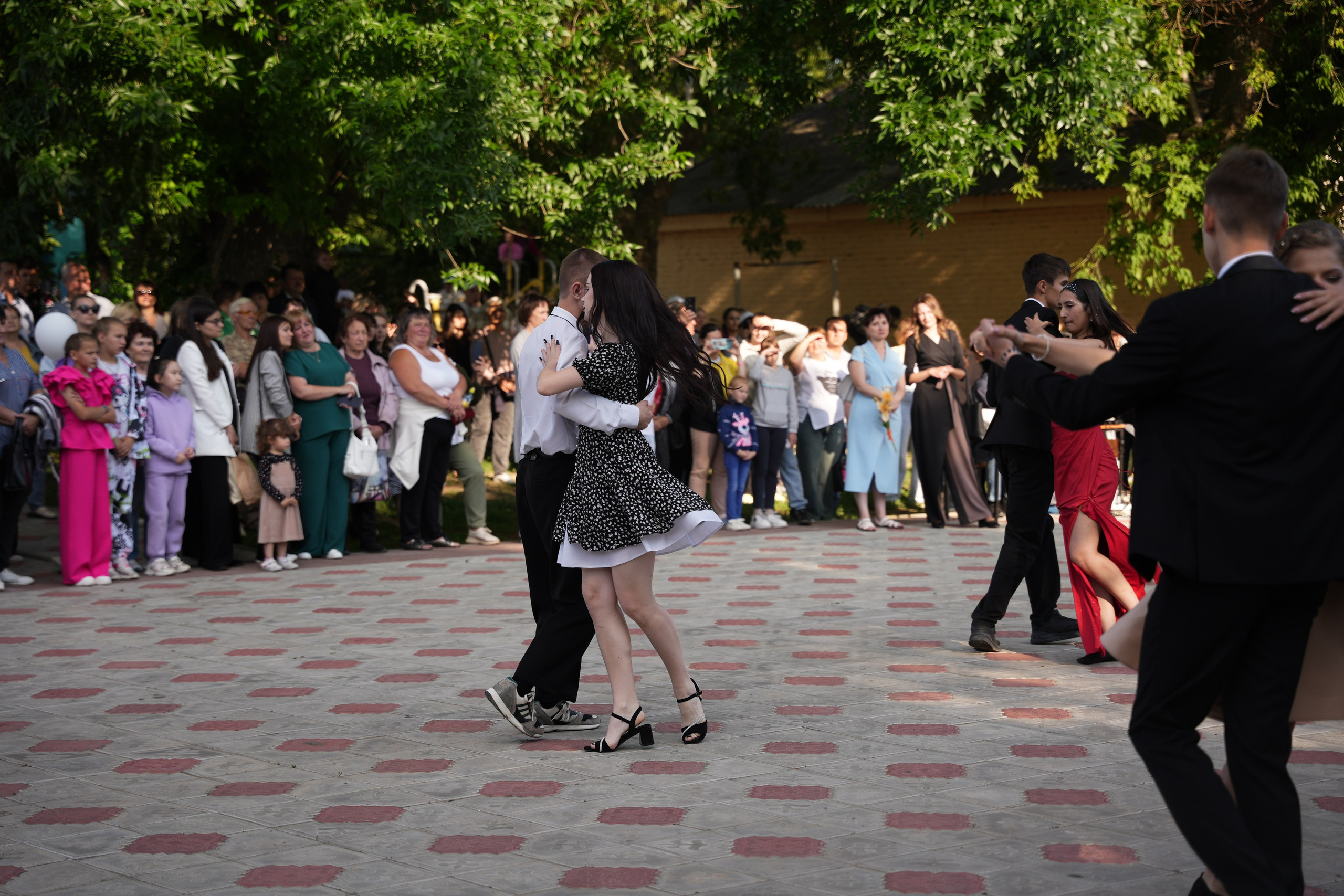 Выпускной в парке. Ольга Плаксина фотограф в Саратове
