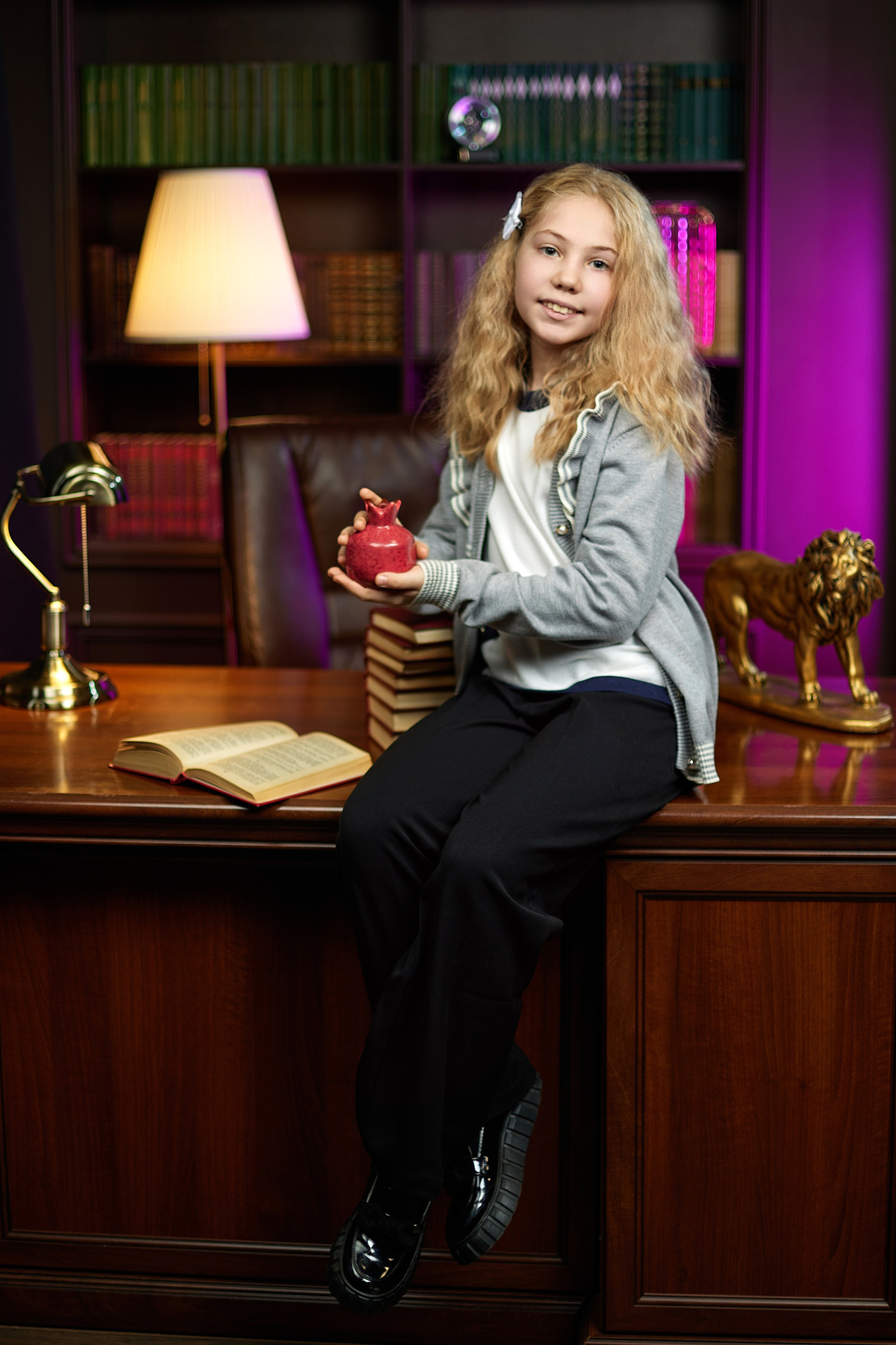 Смотреть фотографии с фотосессии. Выпускной альбом Новосибирск