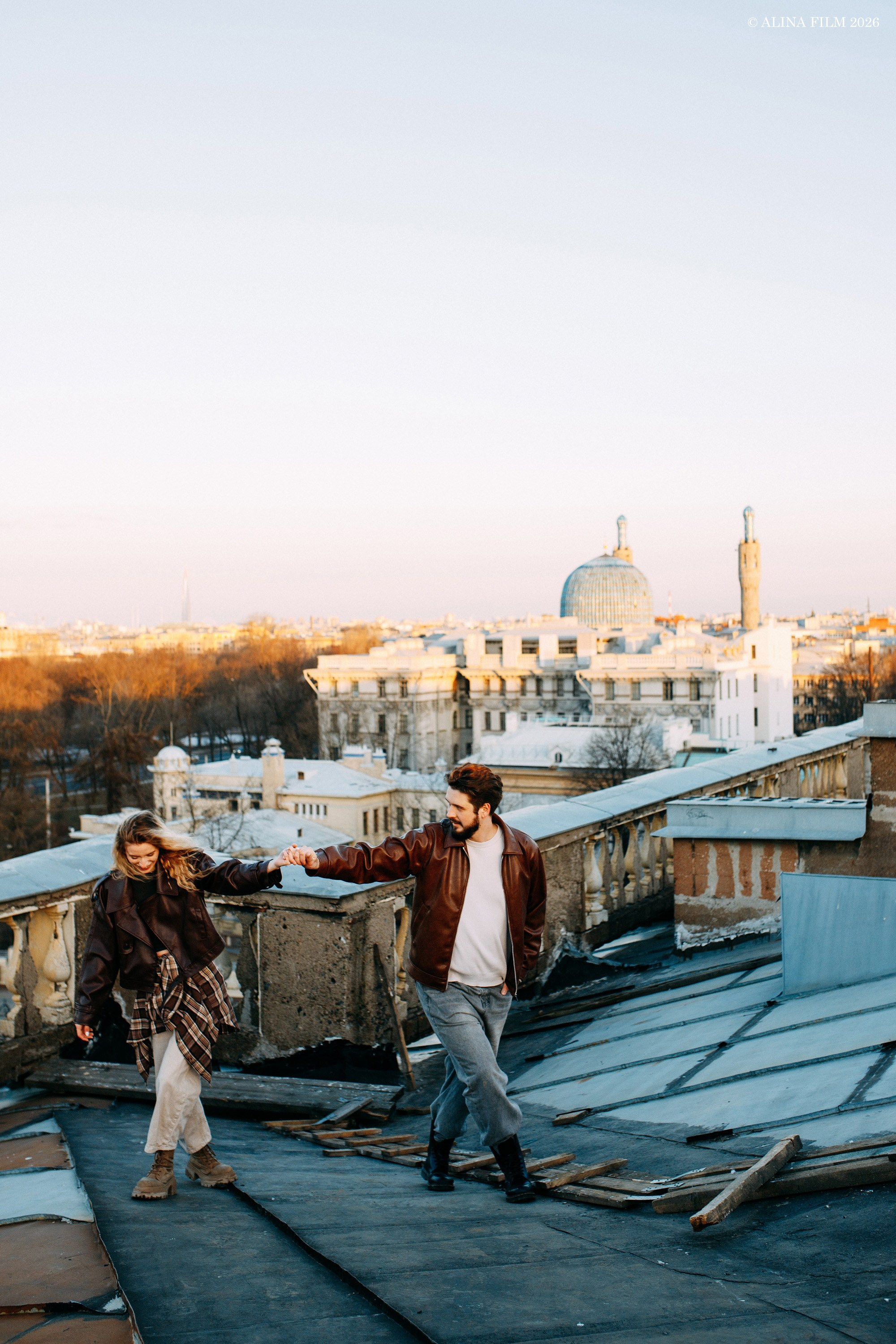 Фотосессия на крыше у Петропавловской крепости. Фотограф в Санкт-Петербурге Alina Film