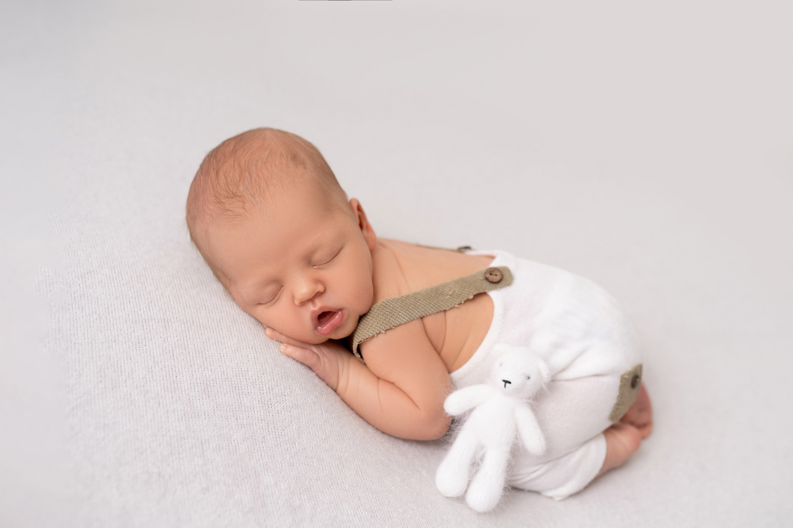 Новорождённые. Фотограф новорожденных малышей Одинцово/Москва Юлия Скок