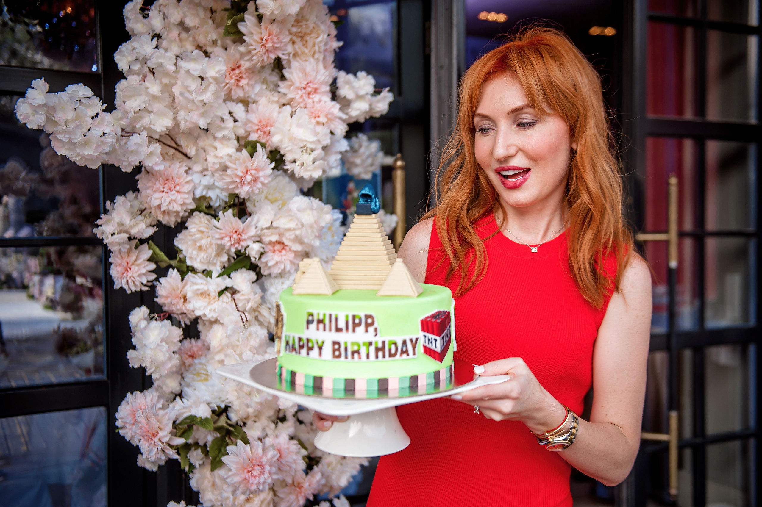 Вечеринки. Праздники. Елена Северина фотограф, Алматы: репортаж (спорт, концерты, конференции), предметная и фуд-съёмка, портреты, каталоги, фэшн, ретушь