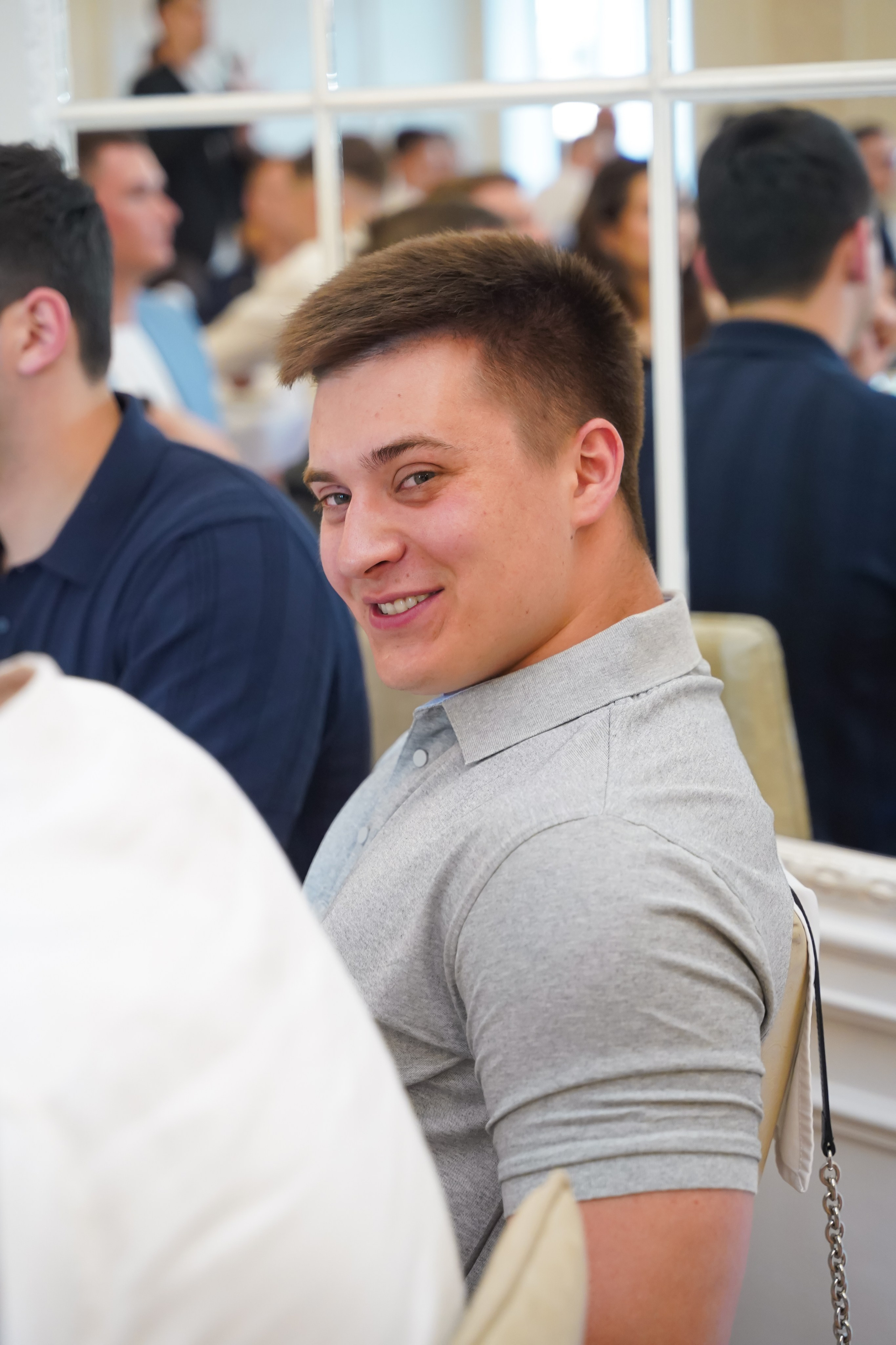 Выпускные. Репортажный фотограф и видеограф в Санкт-Петербурге