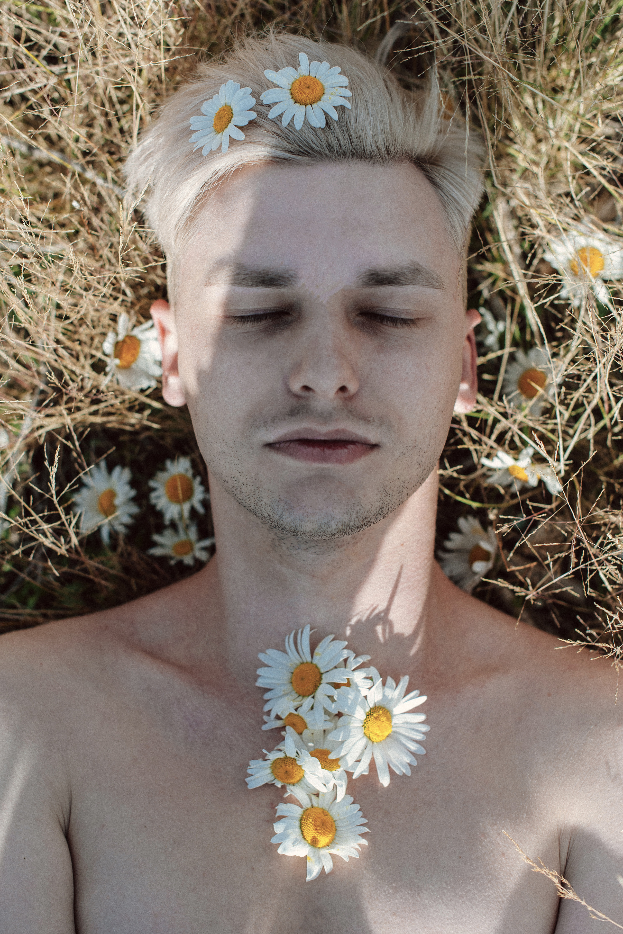 Farewell to arms. Sergey Vinogradov photographer Russia Saint Petersburg