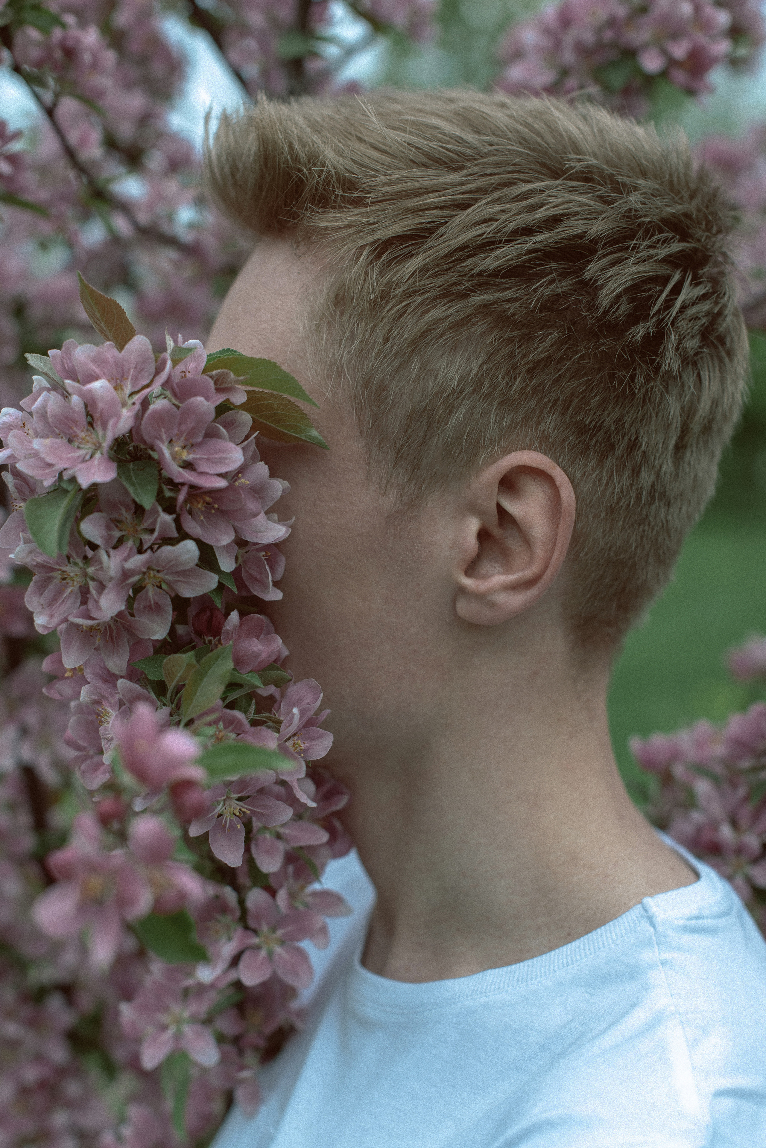 Farewell to arms. Sergey Vinogradov photographer Russia Saint Petersburg