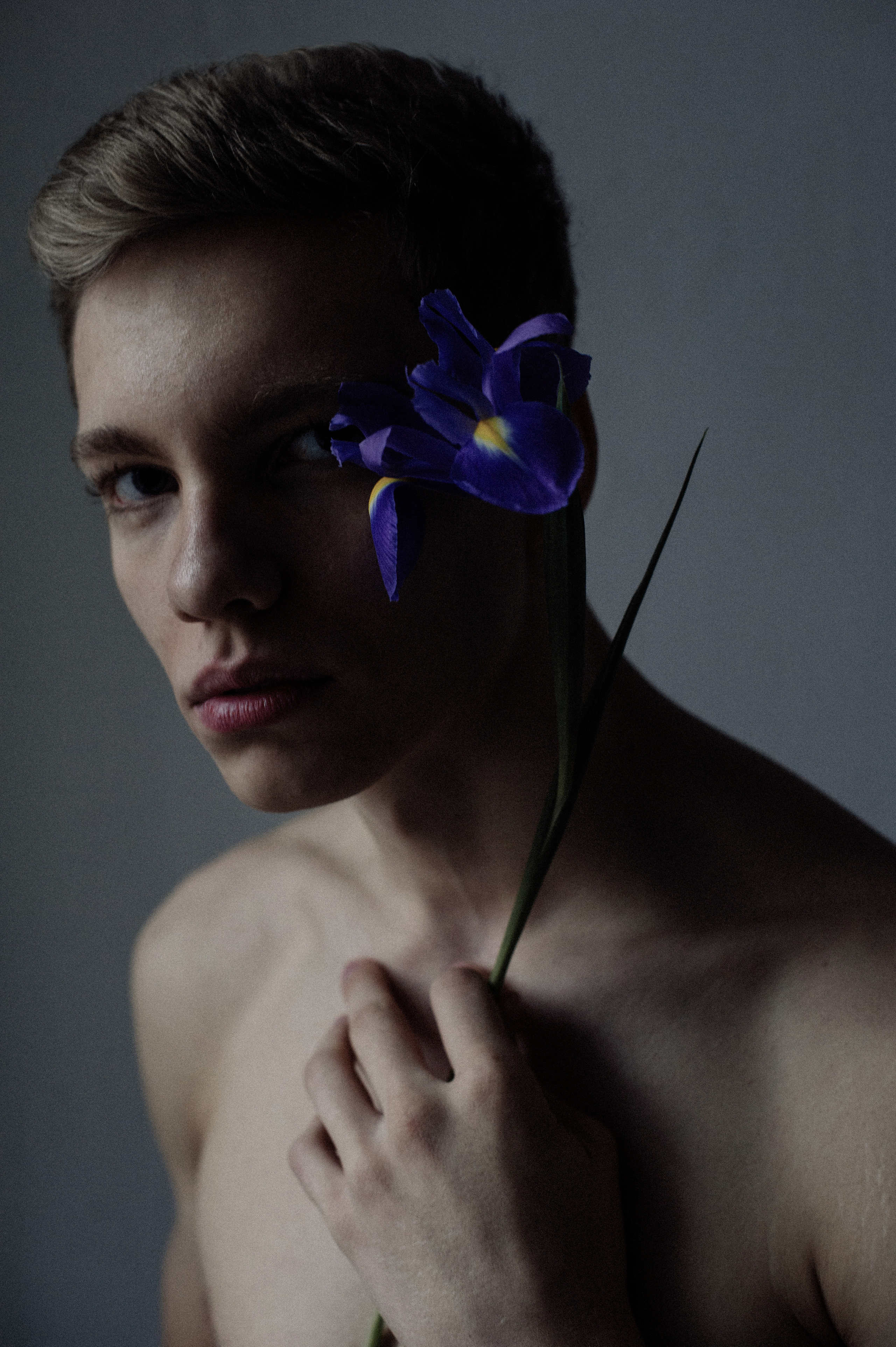 Farewell to arms. Sergey Vinogradov photographer Russia Saint Petersburg