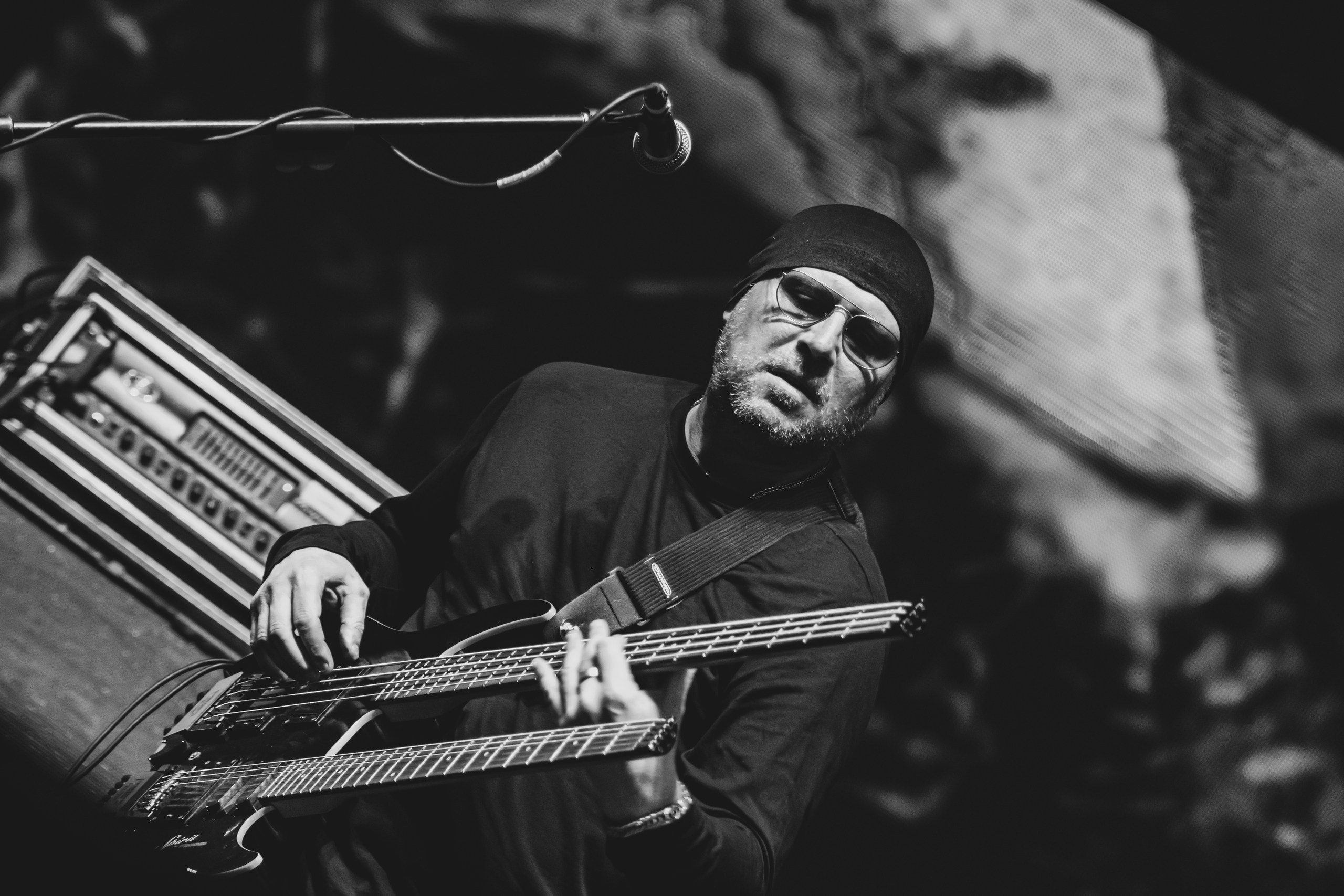 Вадим Самойлов | Брат-2: Живой Soundtrack | СК «Юбилейный». Концертный фотограф Михальченкова Алёна | Москва