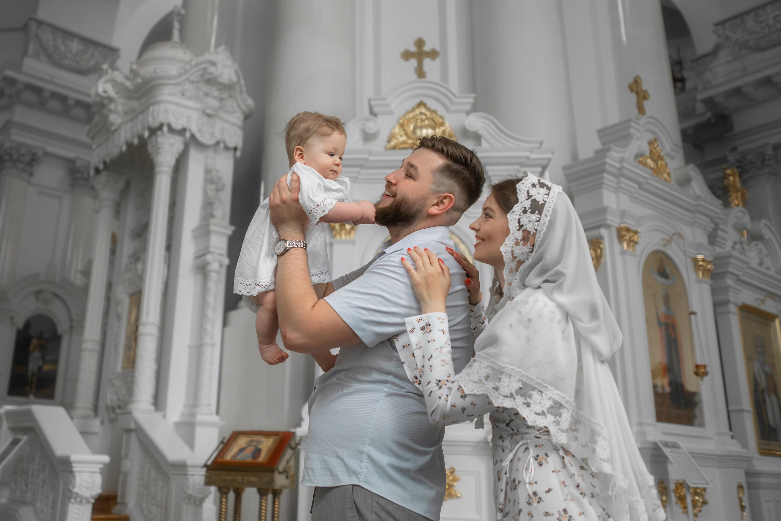 Крещение в Смольном соборе. Фотограф на крещение и венчание, семейный фотограф в Санкт-Петербурге