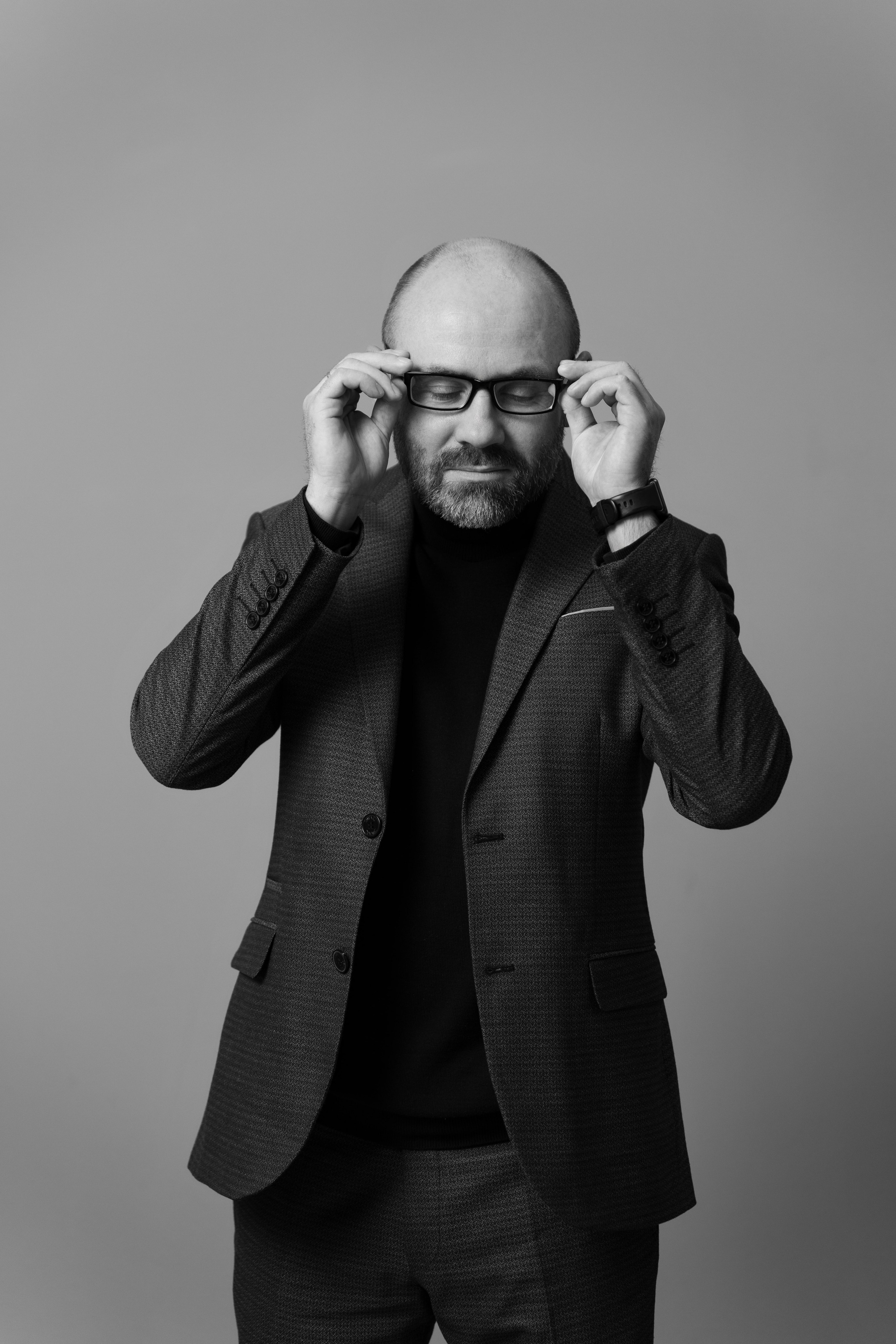 Постановочная портретная фотосъемка. Продакшн для девелопмента и реального сектора