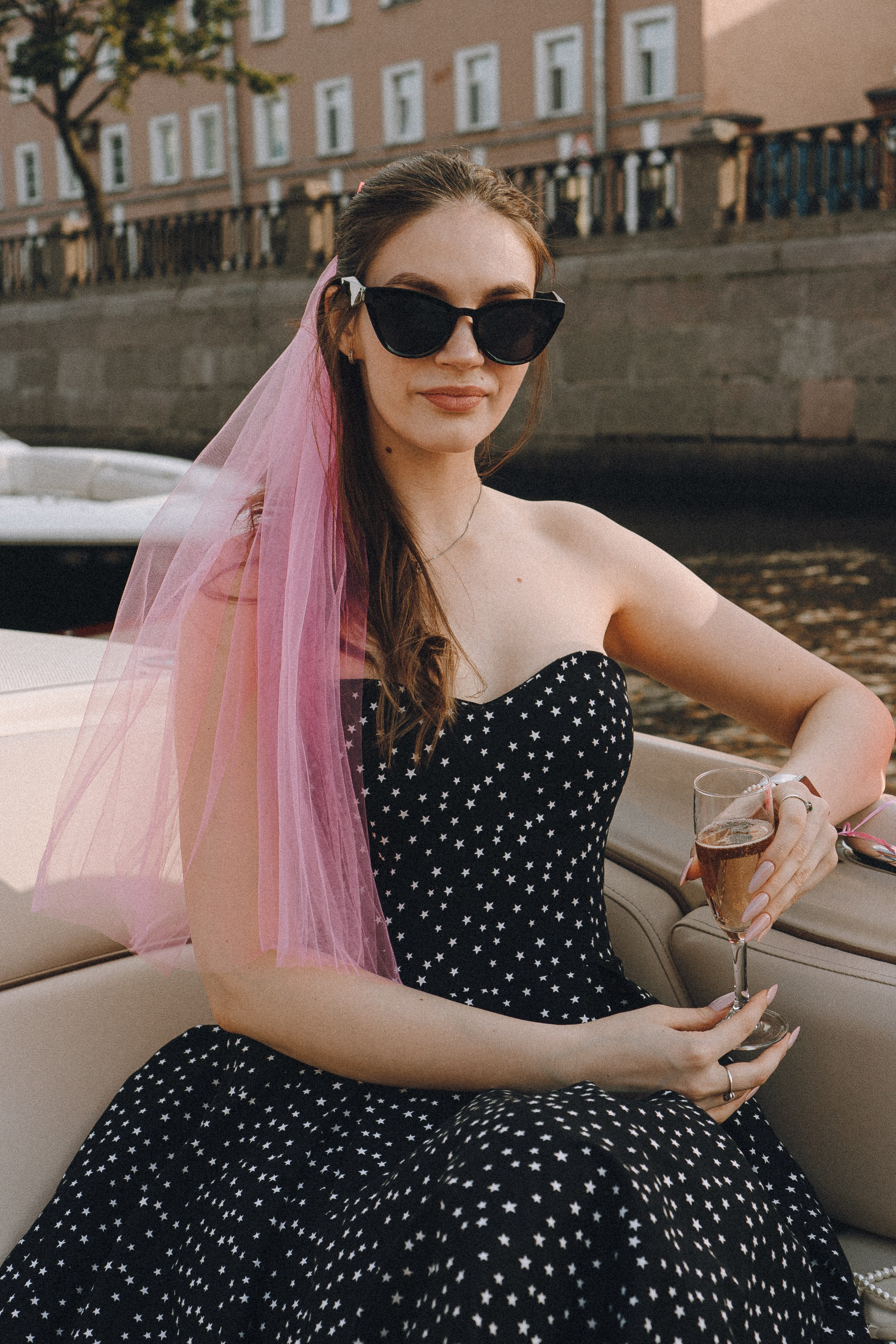 ДЕВИЧНИК НА КАТЕРЕ. Профессиональный фотограф, Санкт-Петербург — Виктория Богомолова