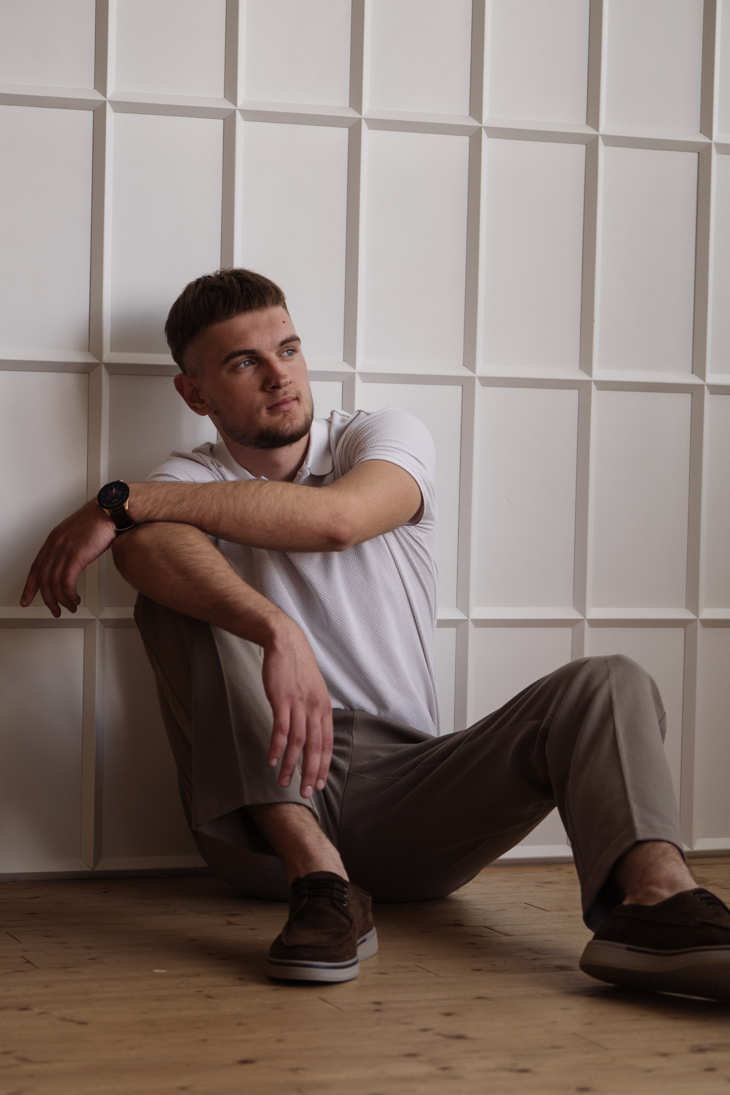 Владимир. Профессиональная фотосъемка в Крыму. Натуральные эмоции и живые кадры. Забронируйте дату прямо сейчас!