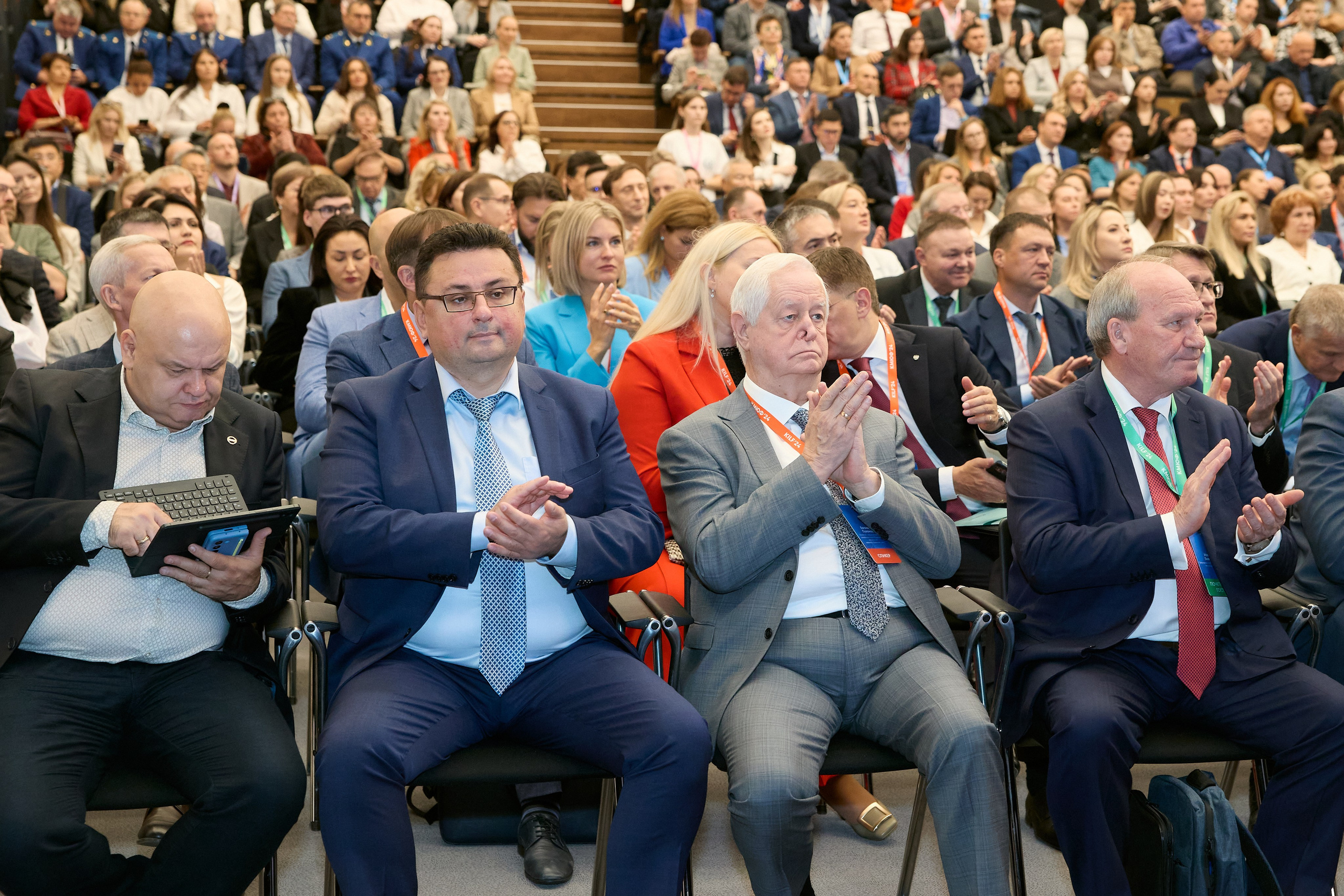 Казанский международный юридический форум. Мое имя Раиль. Я репортажный фотограф в Казани, так же мой любимый жанр — свадебный фотограф