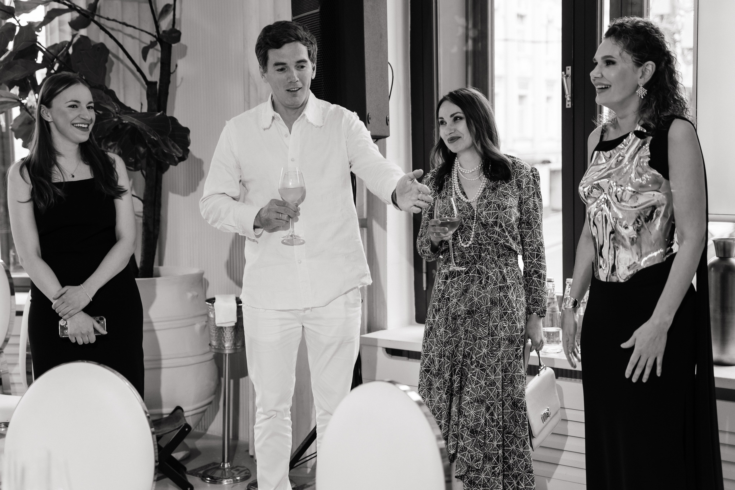 Welcome в ресторане PAFOS. Свадебный и семейный фотограф в Москве и МО Геннадий Туманцев