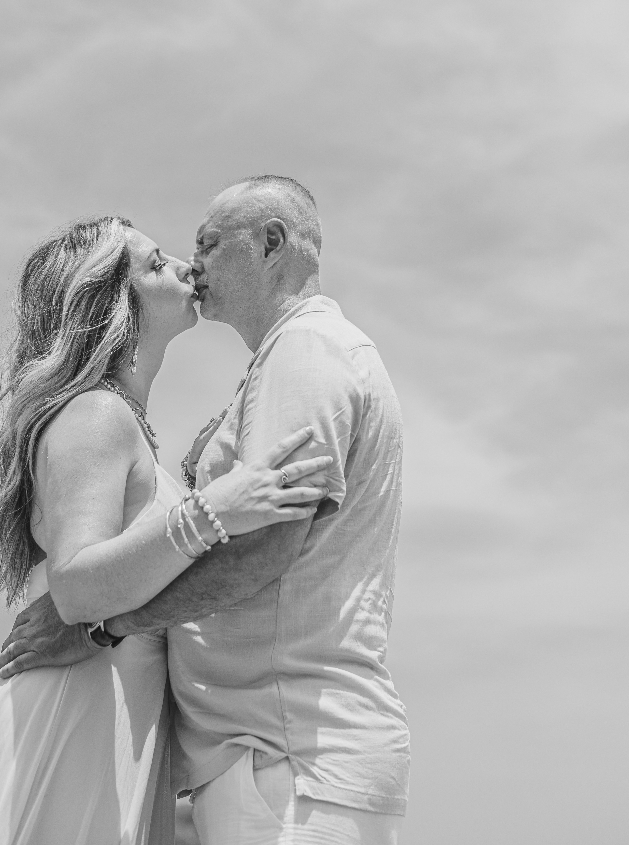 Jerry& Whitney sun and ocean. Family, portrait, content photo in Costa Rica Evgeniya Besprozvannykh