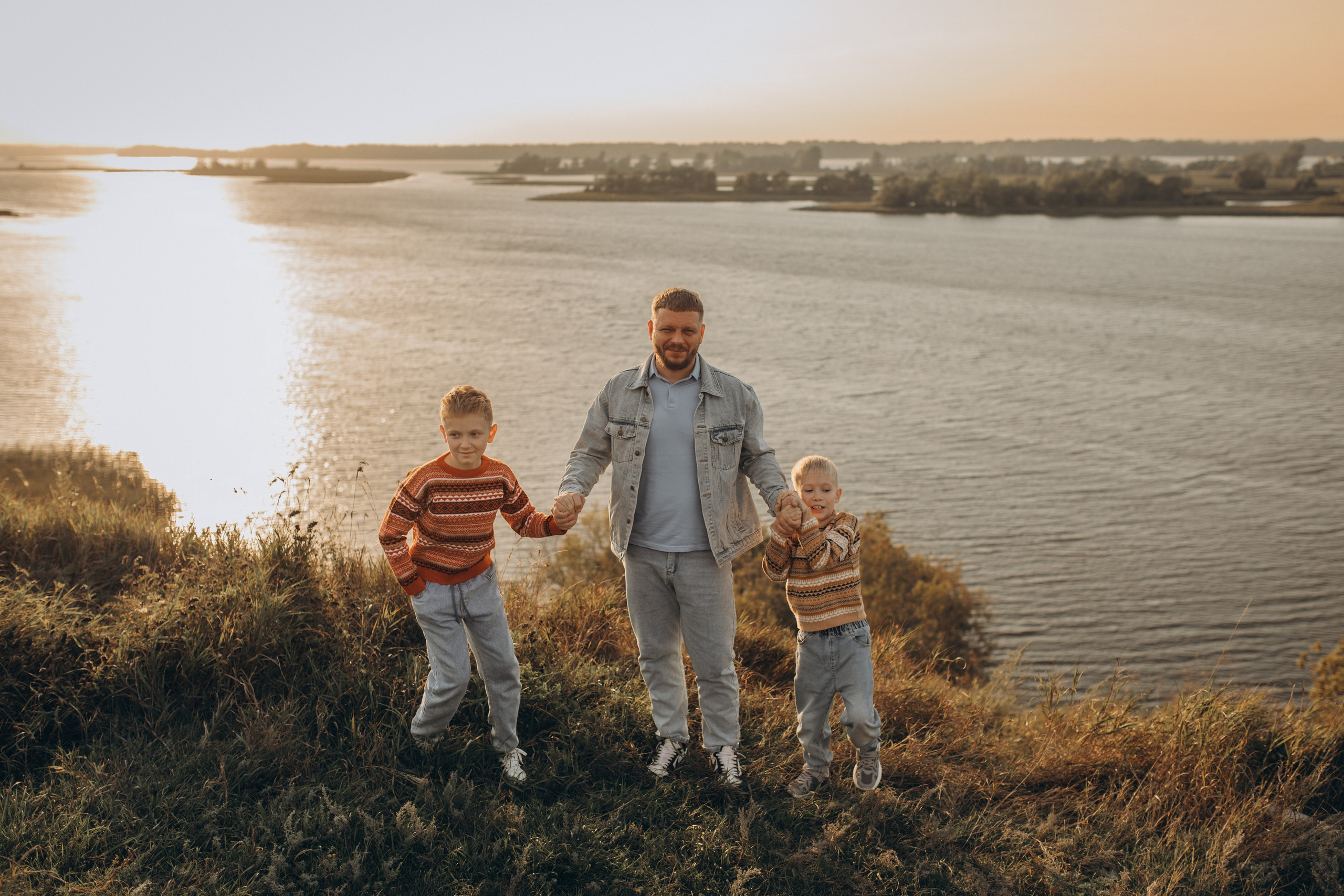 Арина, Тимофей и Егор. Фотограф Юлия Хакимова / Казань/ Чистополь