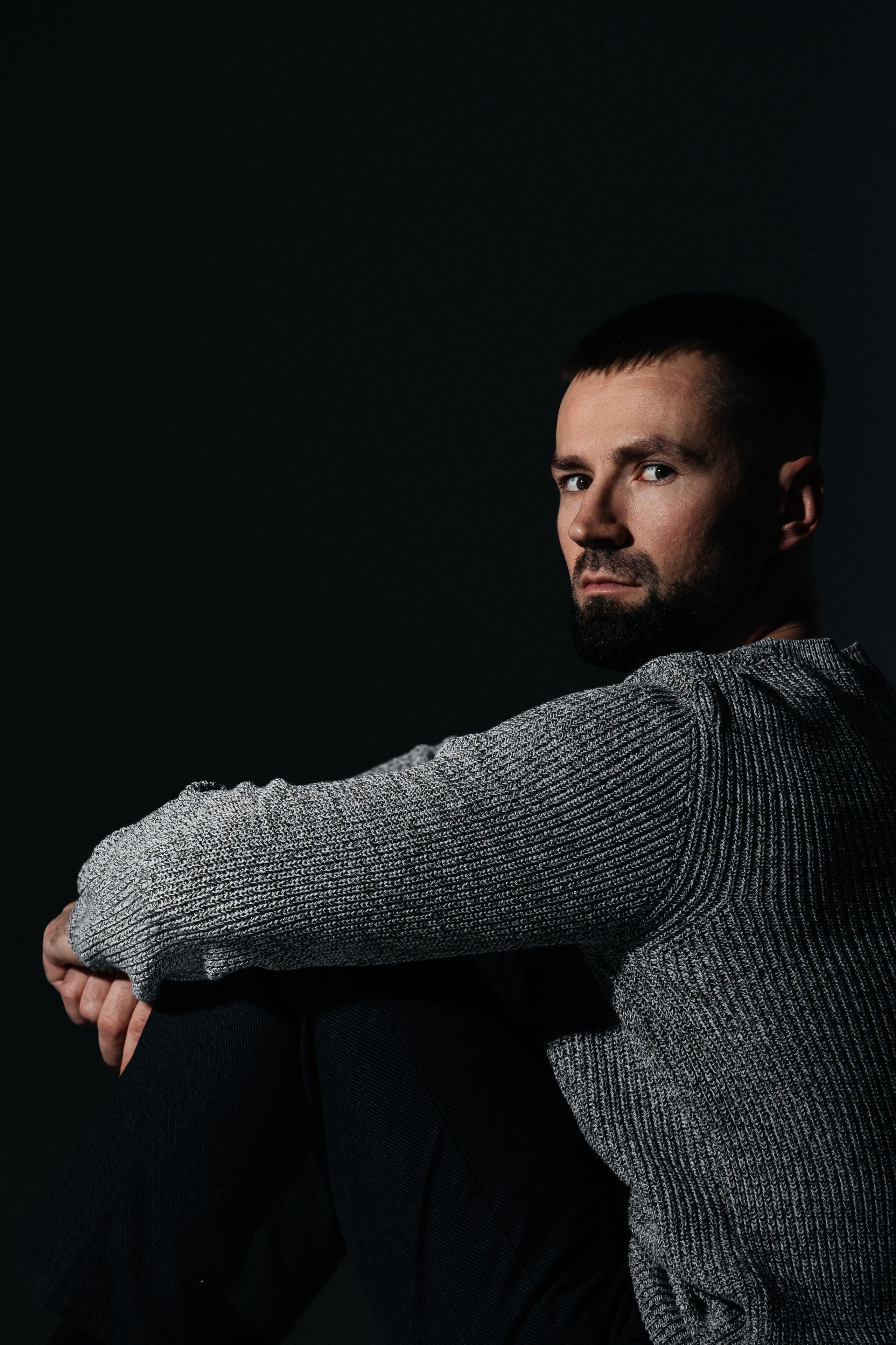 Алексей, съёмка в студии. Фотограф Наталия Федосова, г. Москва. TG и Instagram @nataliya_raw