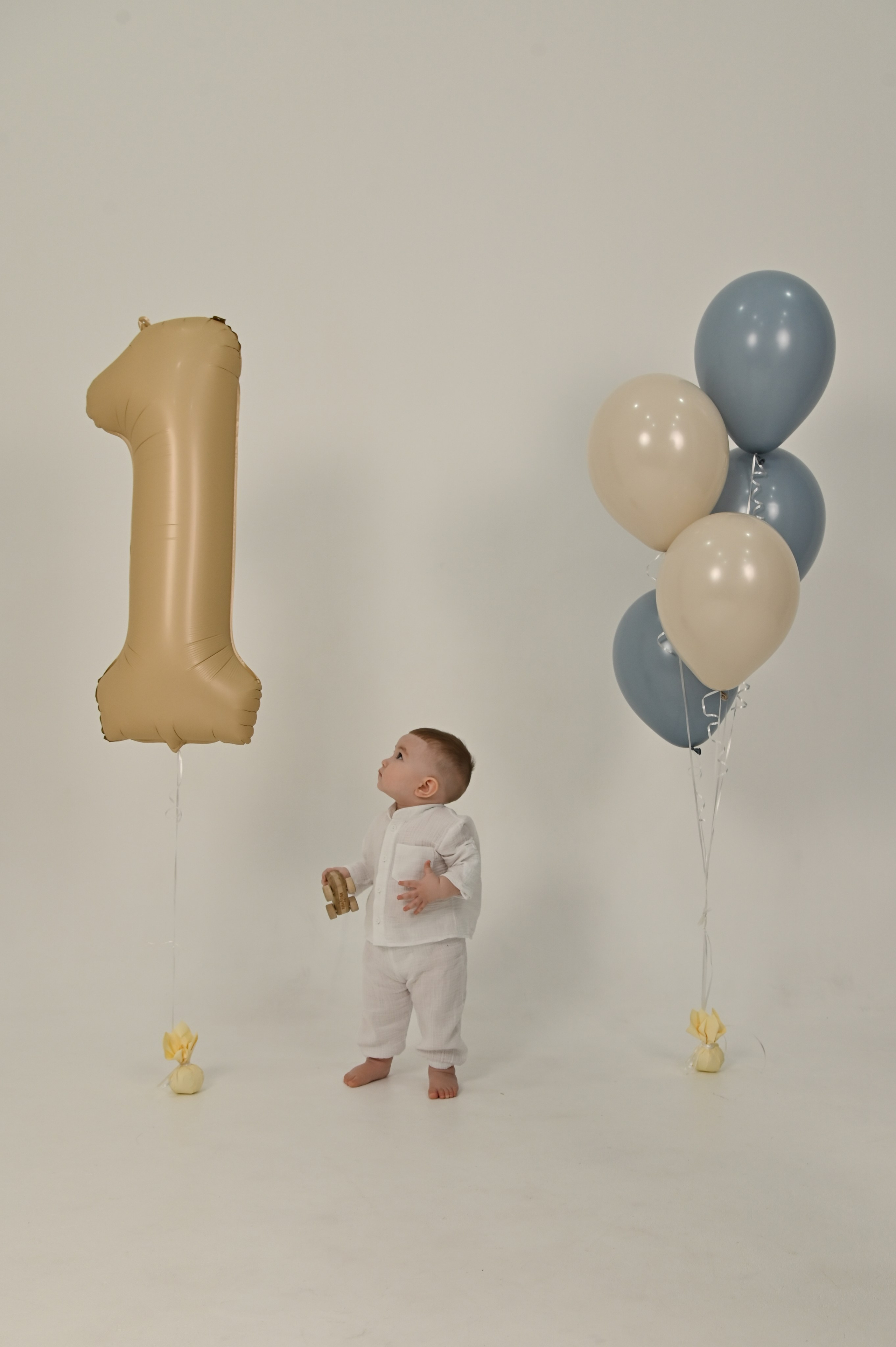 Адам годик и семейная. Фотограф Новорожденных и семейный Элла Огай г. Сатпаев