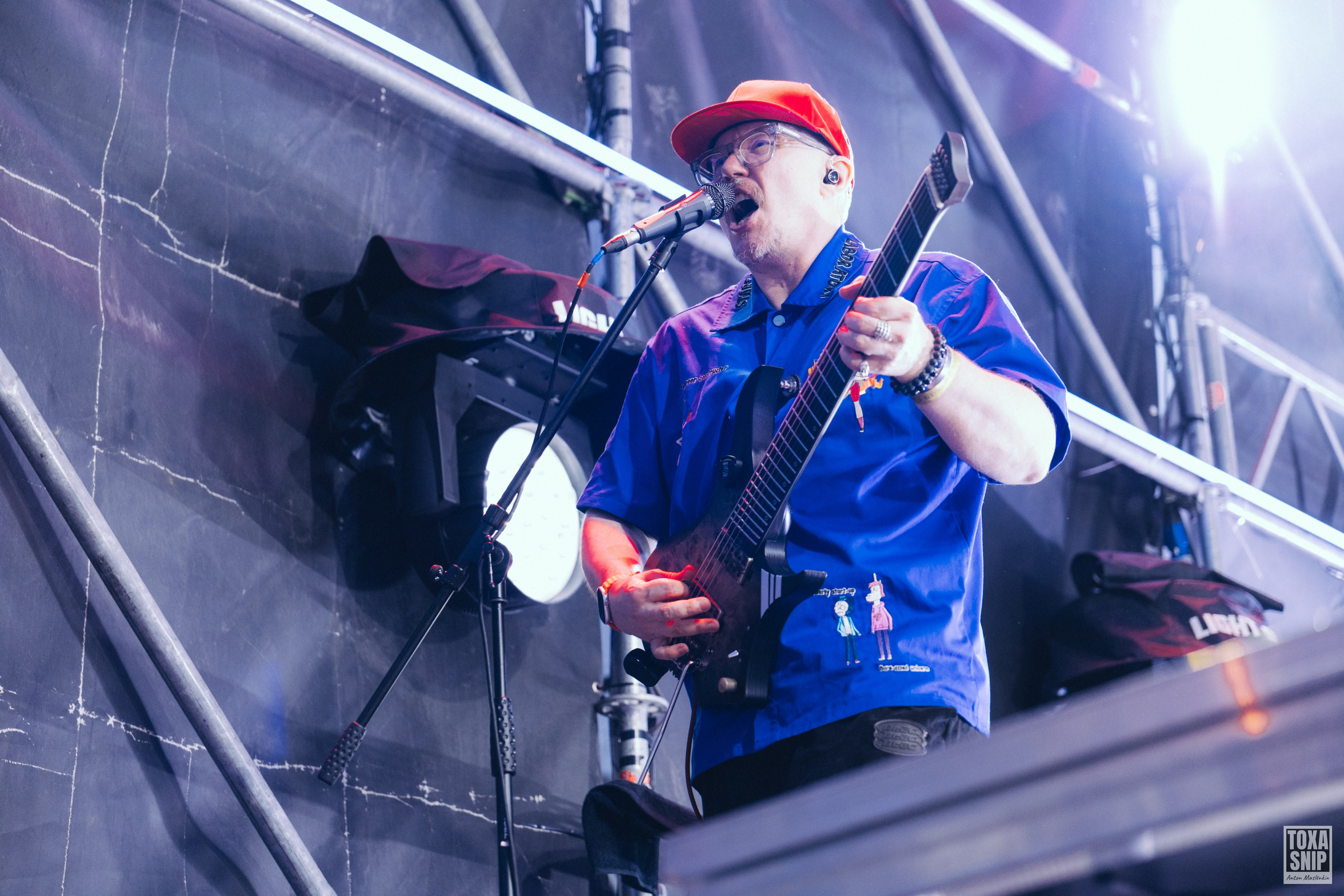 Концерт группы СЛОТ / ОЛДСКУЛЫ СВЕЛО в Москве. Toxasnip Photo | Anton Maslenkin