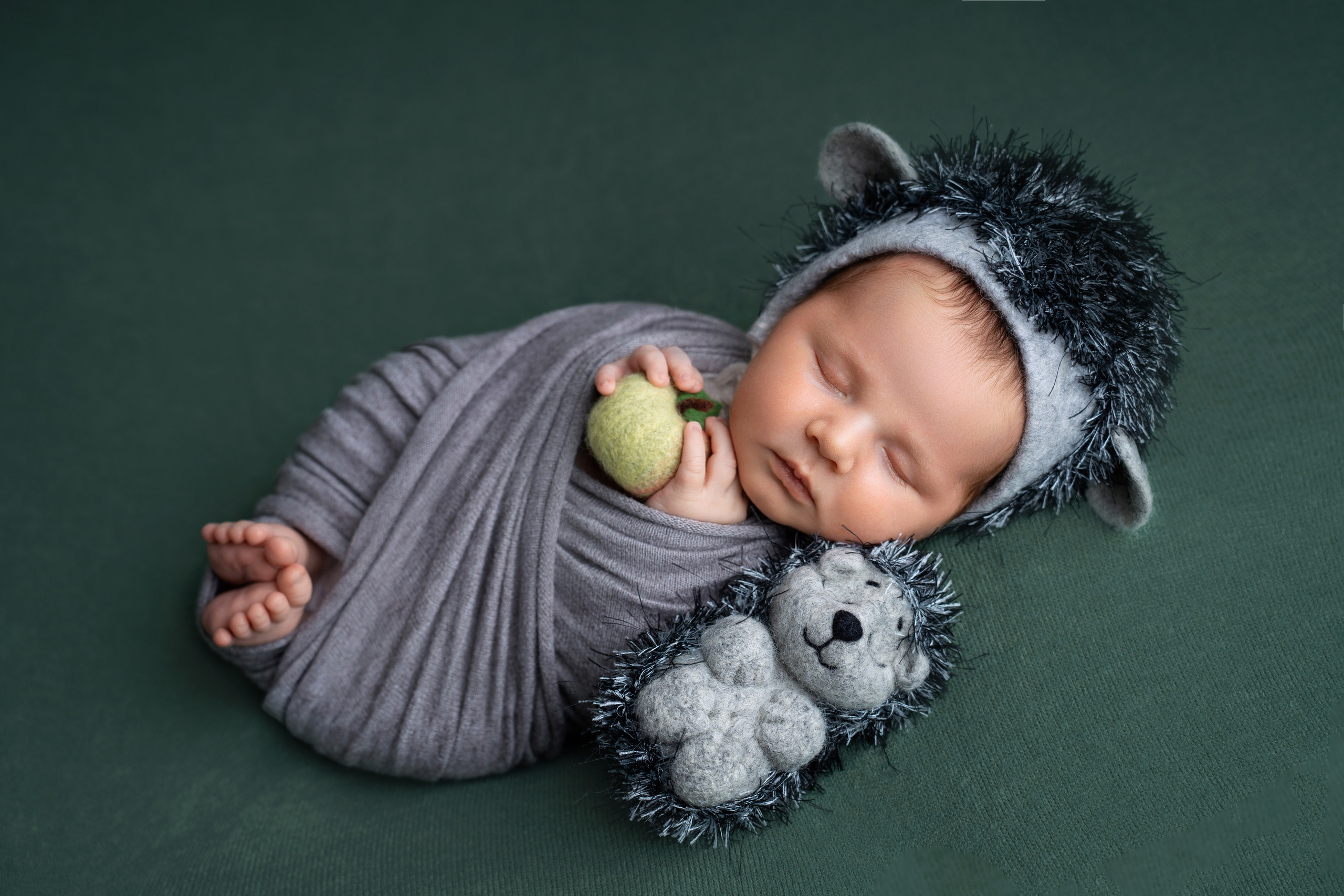 Ньюборн. Фотограф новорожденных Оренбург и свадебный фотограф Оренбург