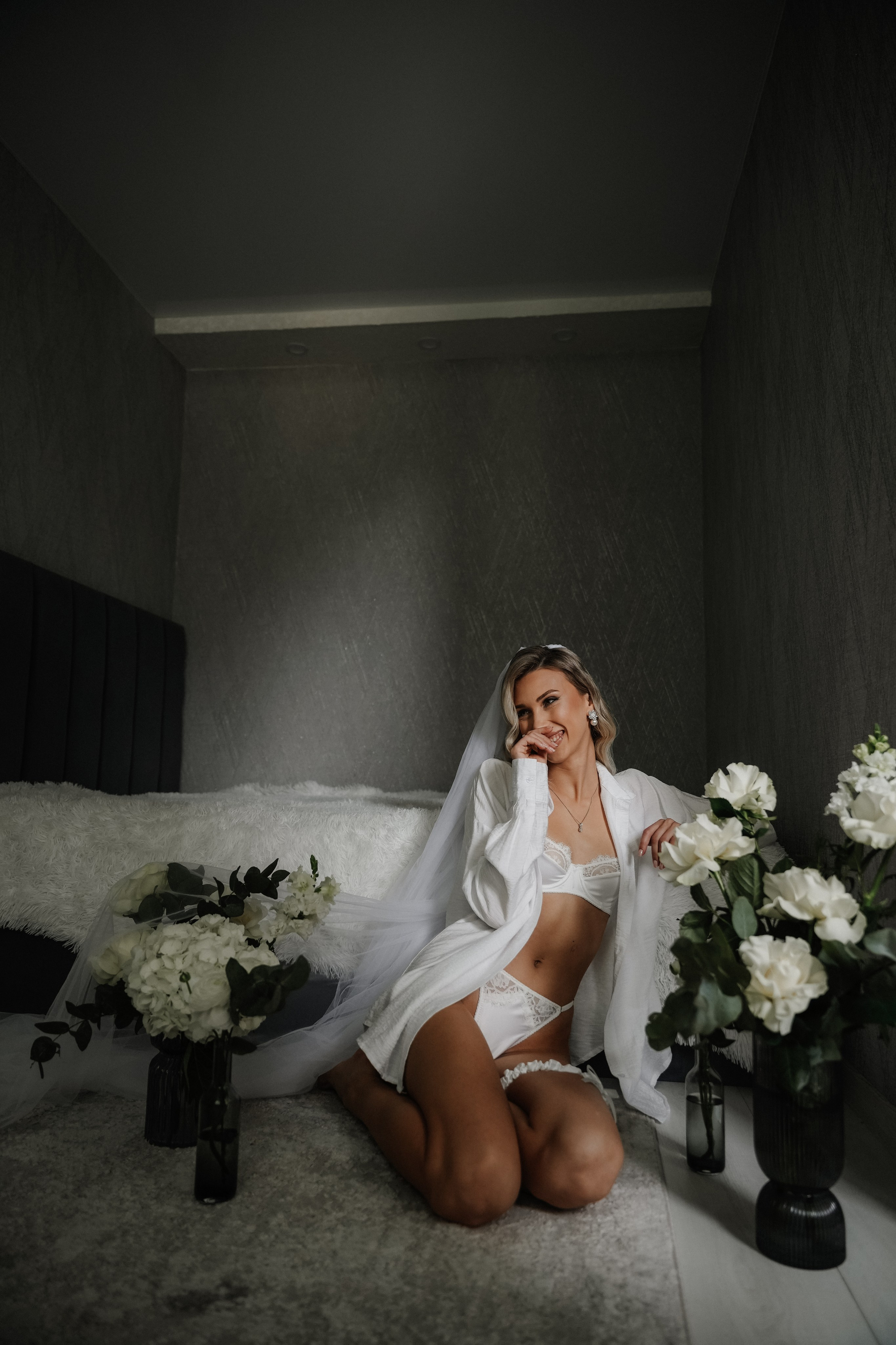 Astoria. VISUAL ARTIST · KRONGAUZ ANASTASIA