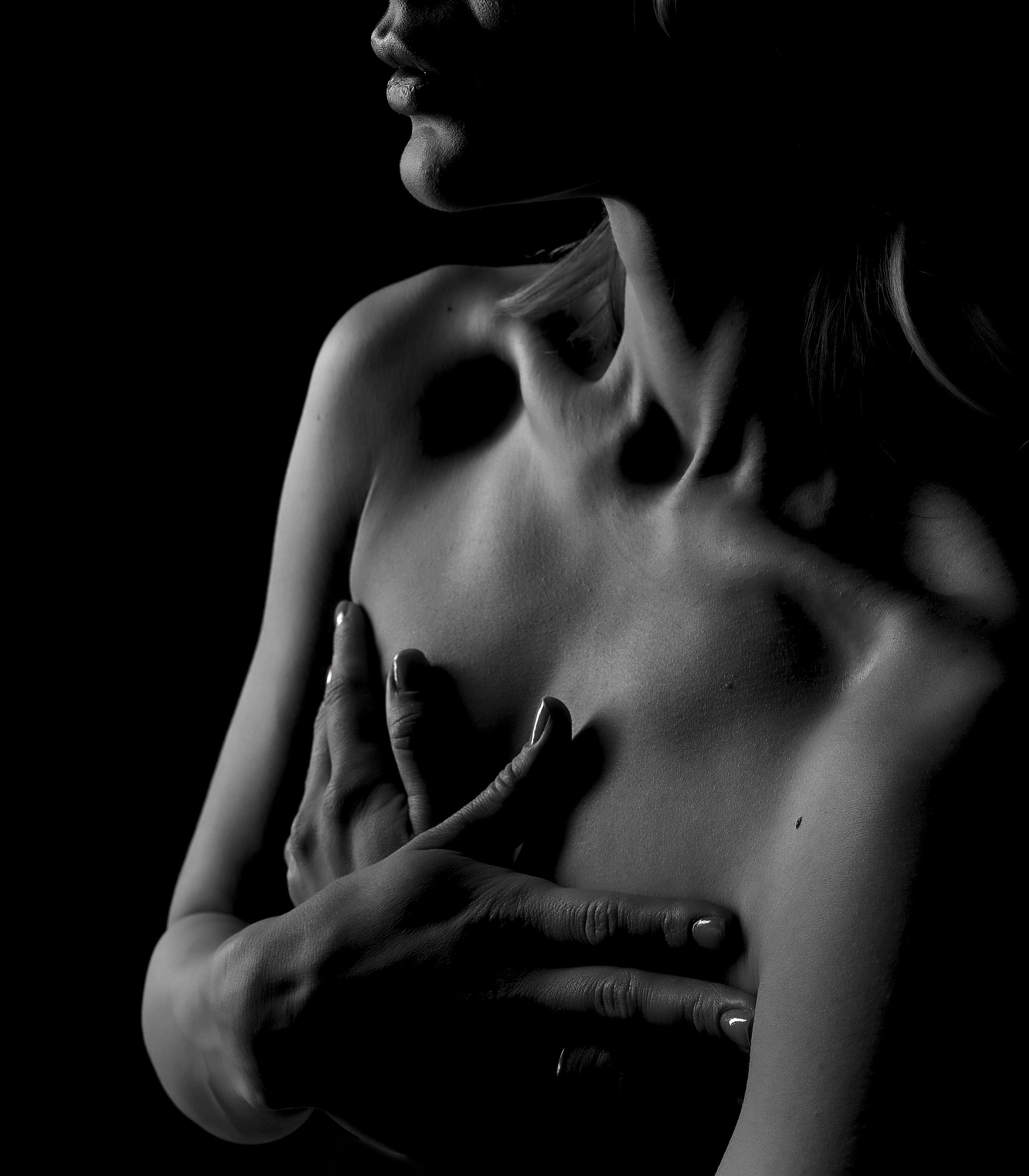 Фотосессия на черном фоне, силуэтная фотосессия. Свадебный и индивидуальный фотограф Аля Мамакова