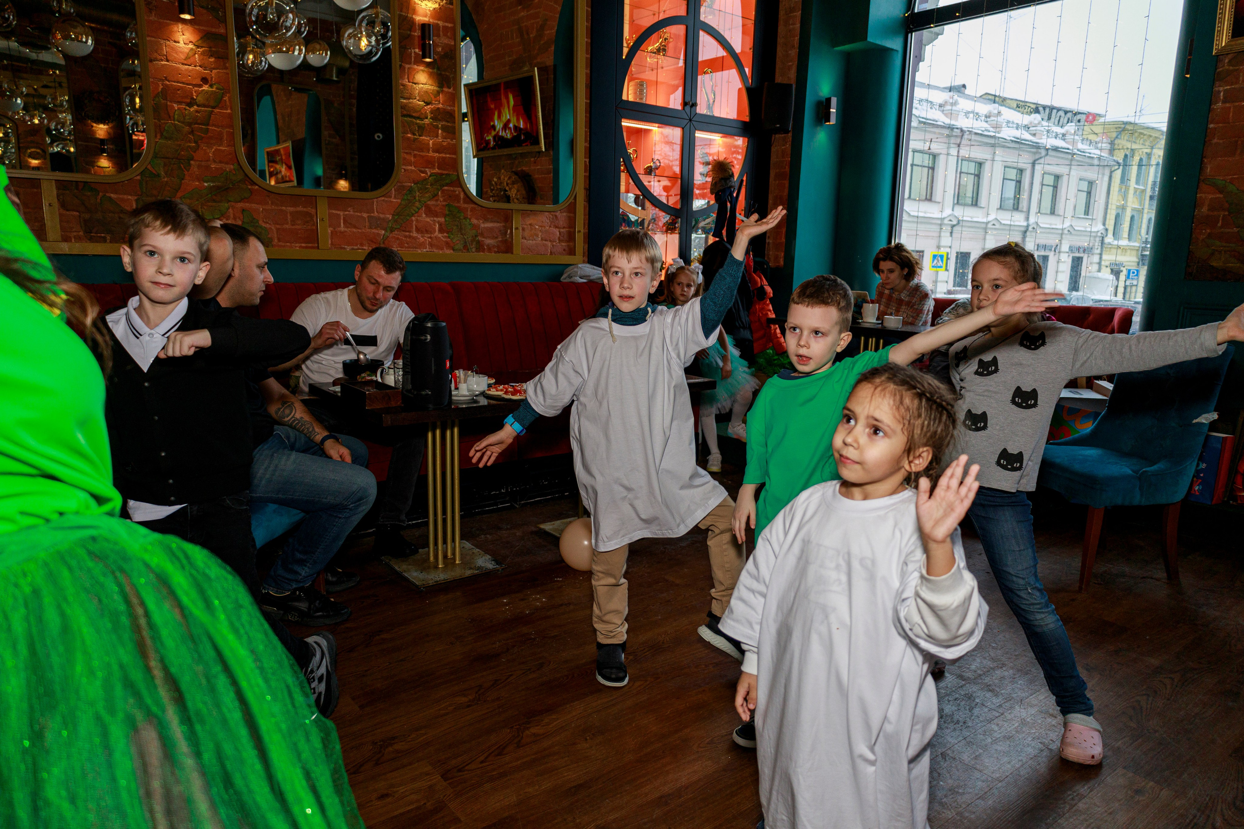 День рождение кафе. Фотограф Надршина Лилия