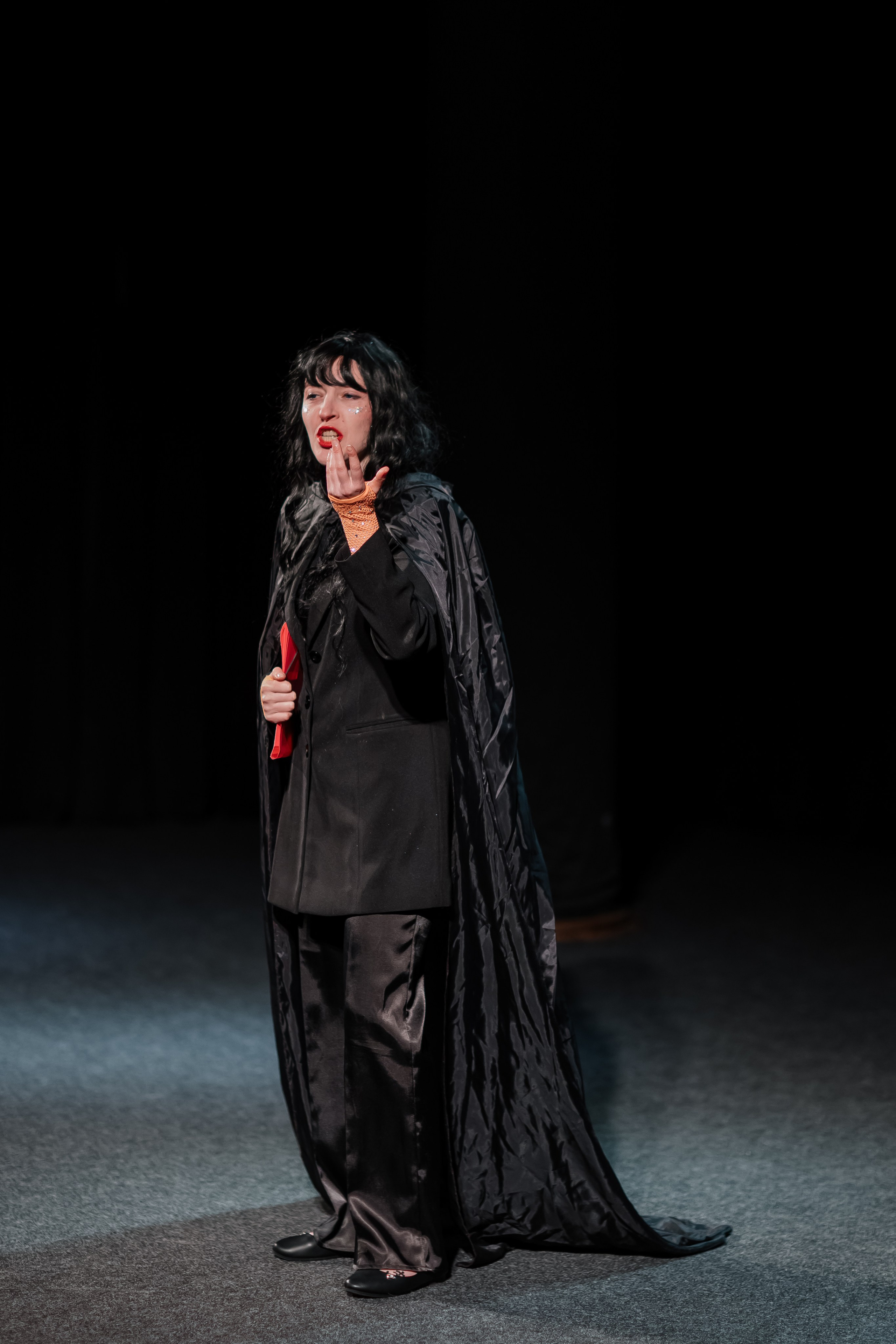 Спектакль. Свадебный фотограф