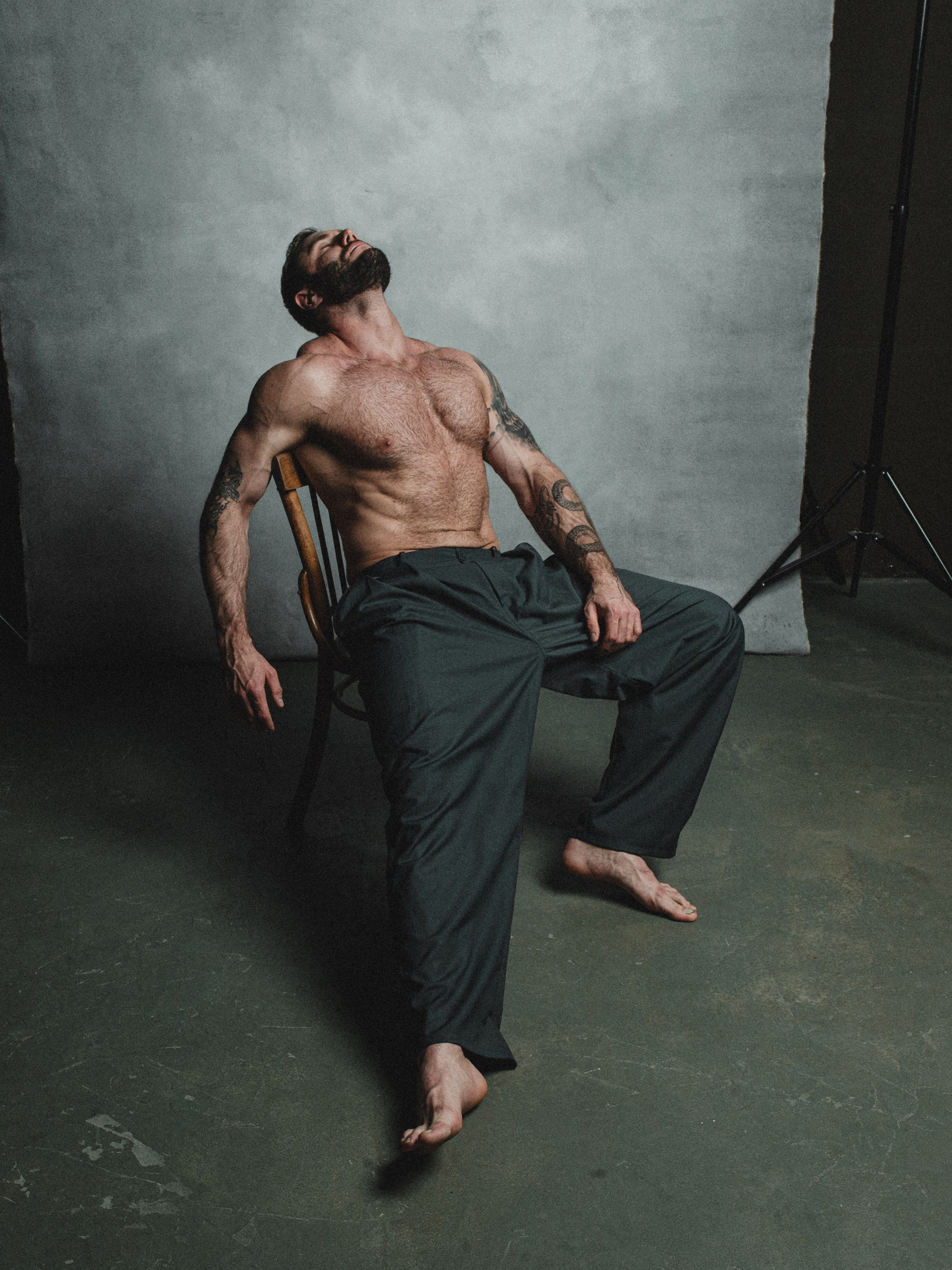 Мужская фотосессия | Премиальный мужской портрет | Фотограф Яна Иванова. Фотограф в Новосибирске и Москве — свадьбы, портреты, бренды | Яна Иванова