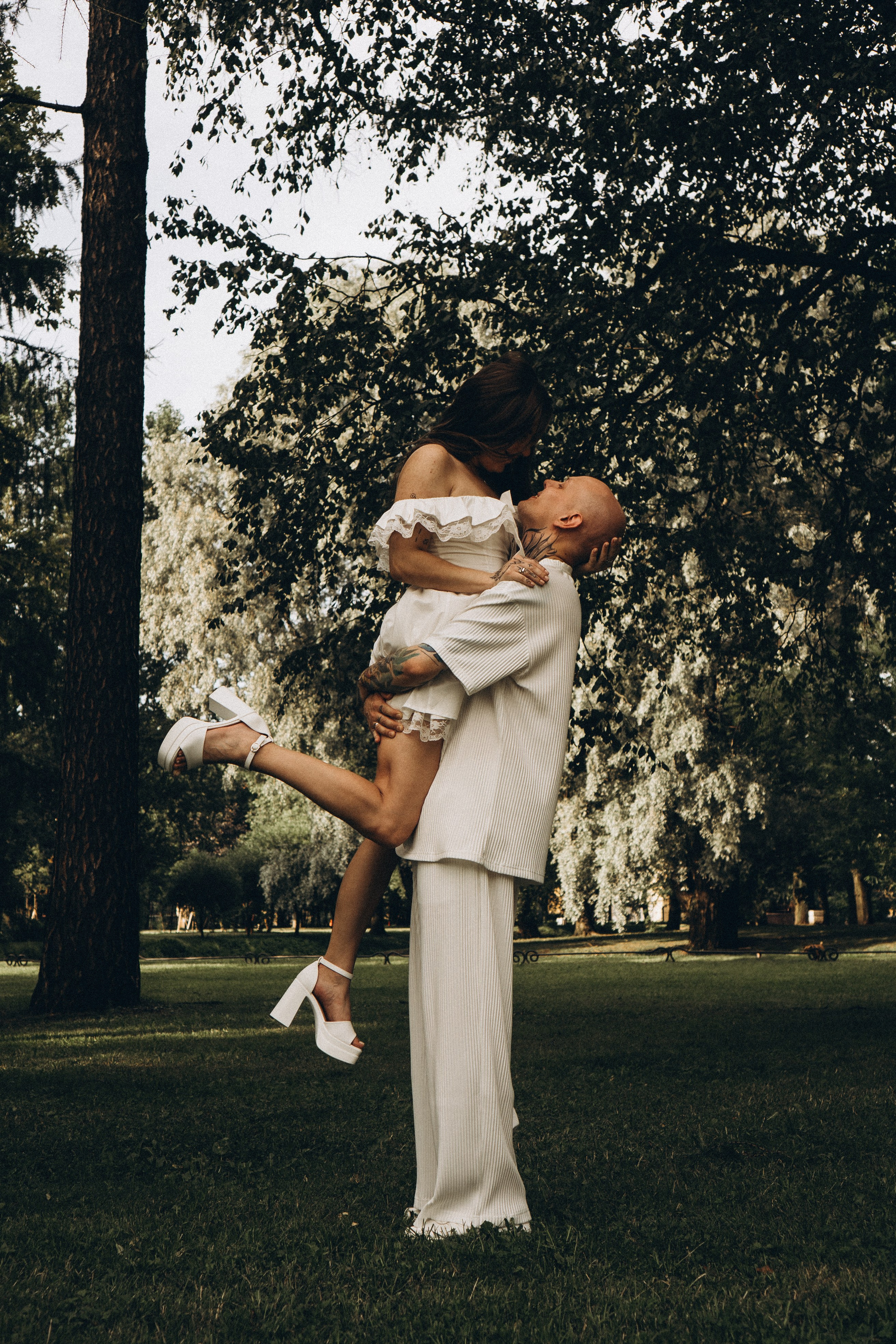 СВАДЕБНАЯ ПРОГУЛКА ПО ТАВРИЧЕСКОМУ САДУ И НЕВСКОЙ РАТУШЕ. Профессиональный фотограф, Санкт-Петербург — Виктория Богомолова